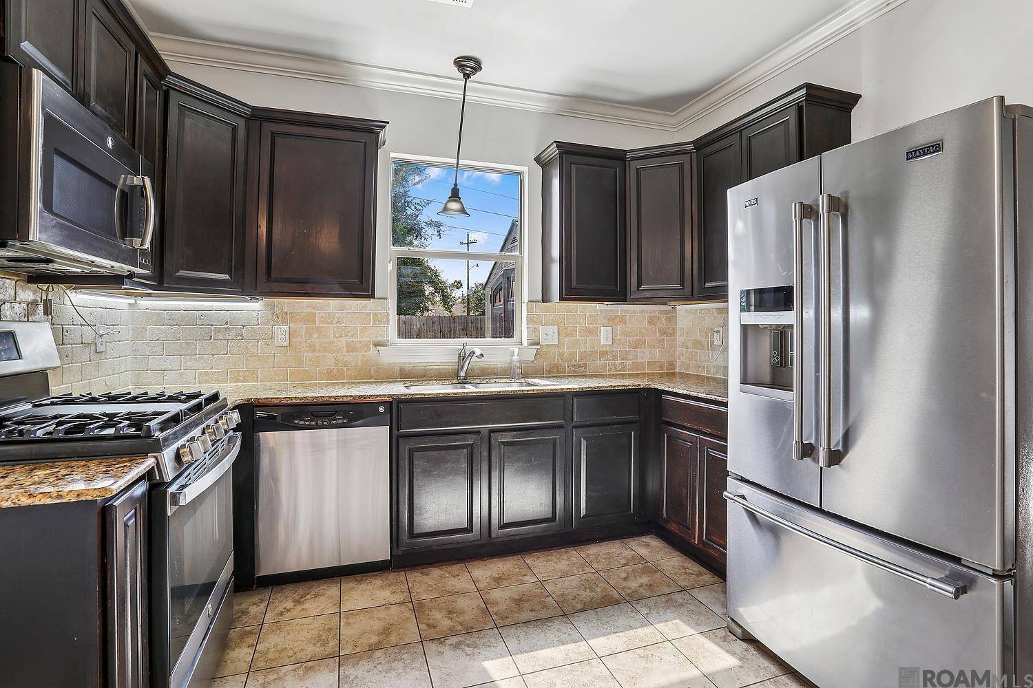 Baton Rouge, LA 70817,10606 Grace Ln