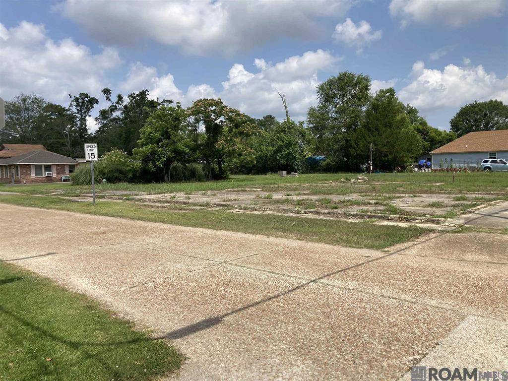 Independence, LA 70443,00000 Pine St