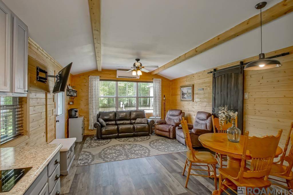 Maurepas, LA 70449,23082 Chene Blanc Ln