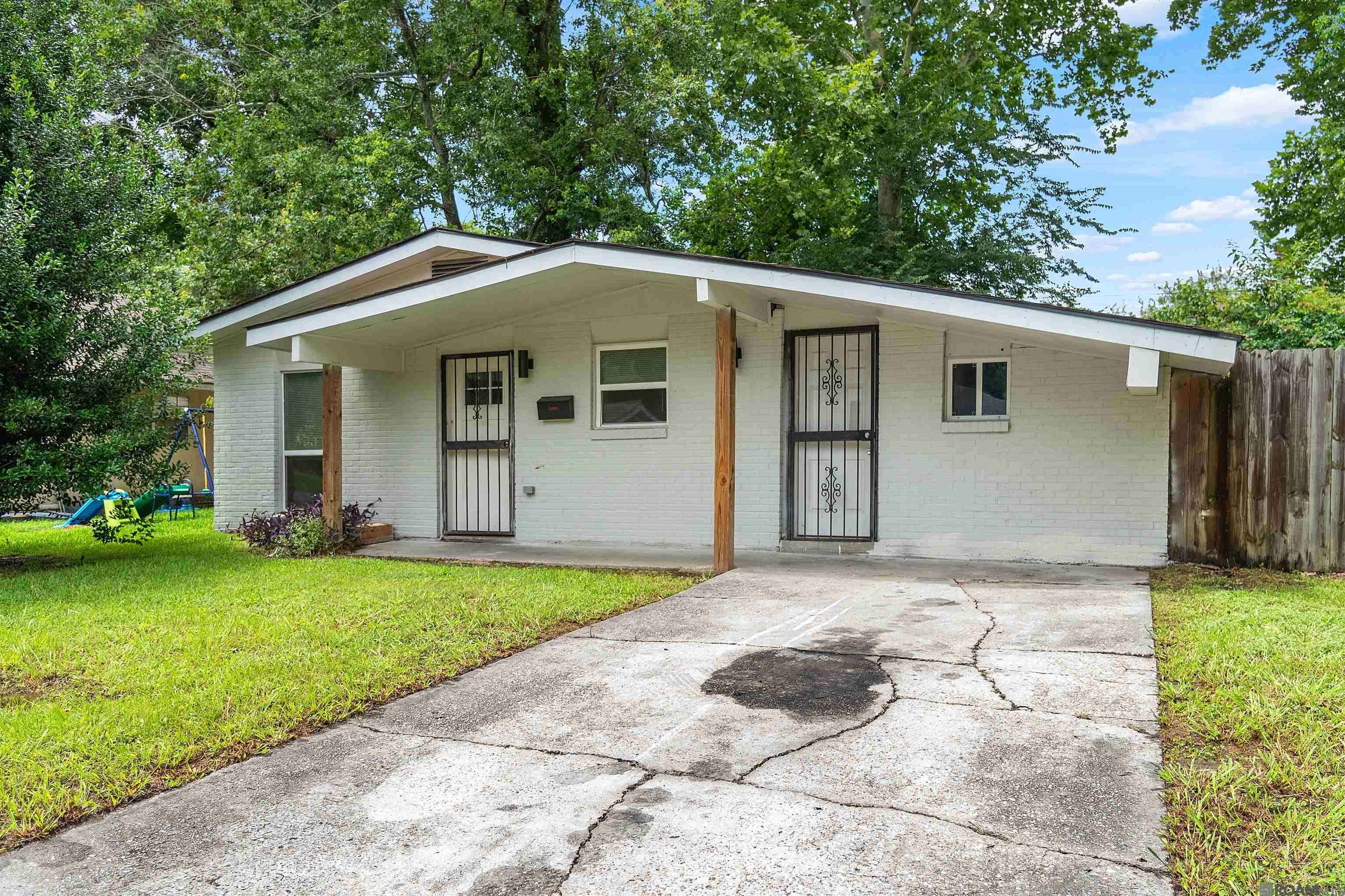 Baton Rouge, LA 70812,5785 Crestway Ave