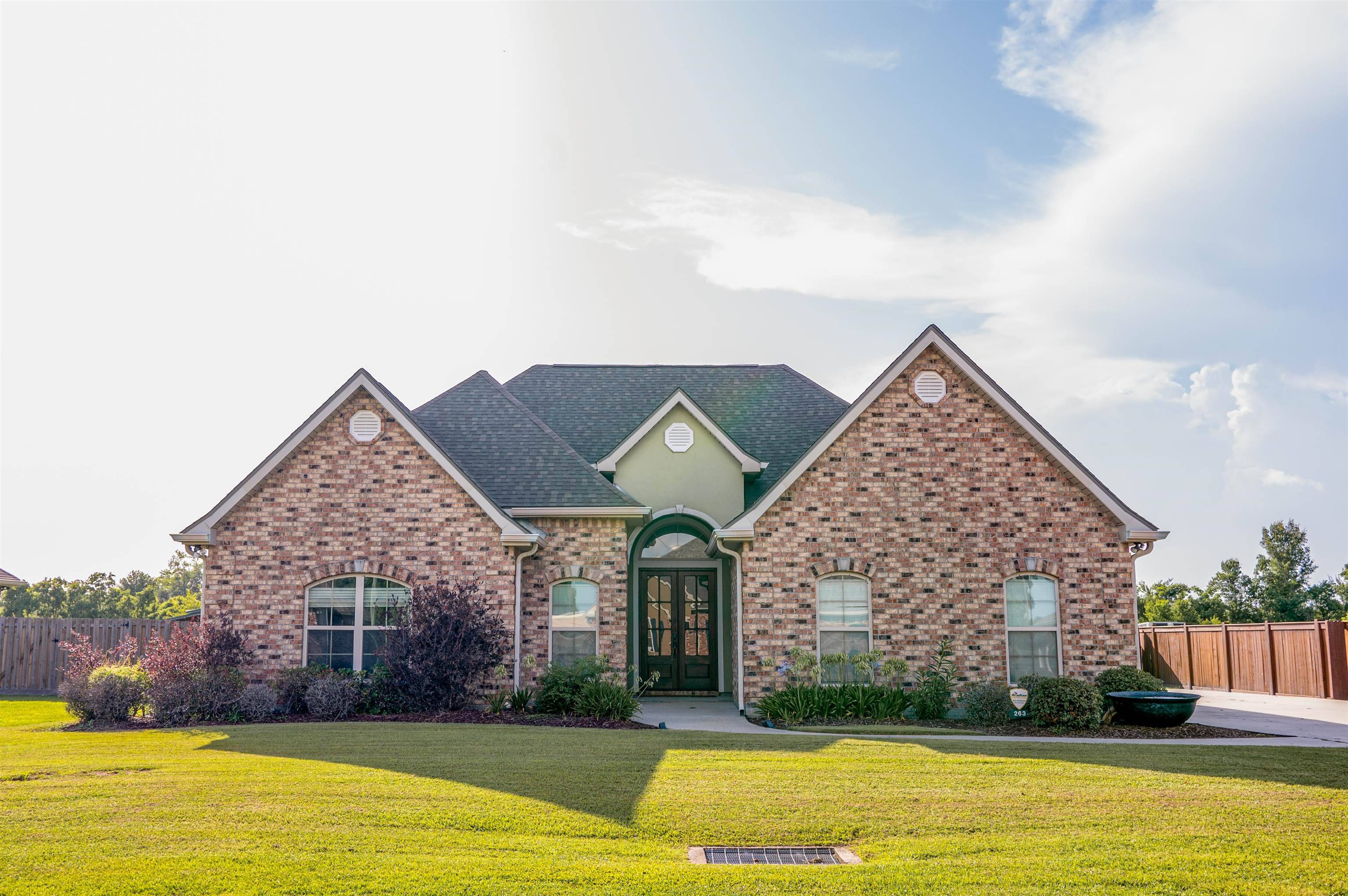 Gray, LA 70359,263 Buccaneer Road