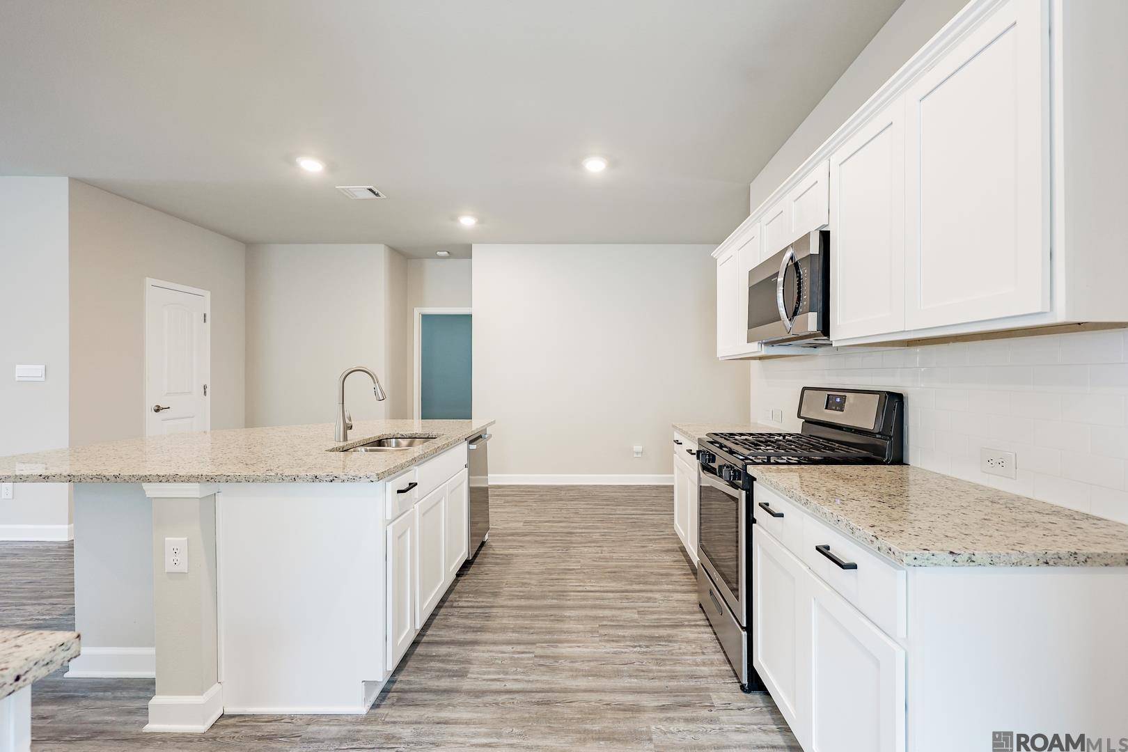 Baton Rouge, LA 70817,13648 Willamette Way