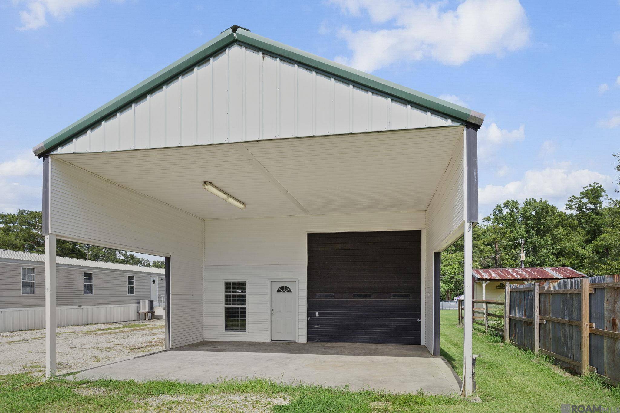 St Amant, LA 70774,45063 Edna Guidry Rd