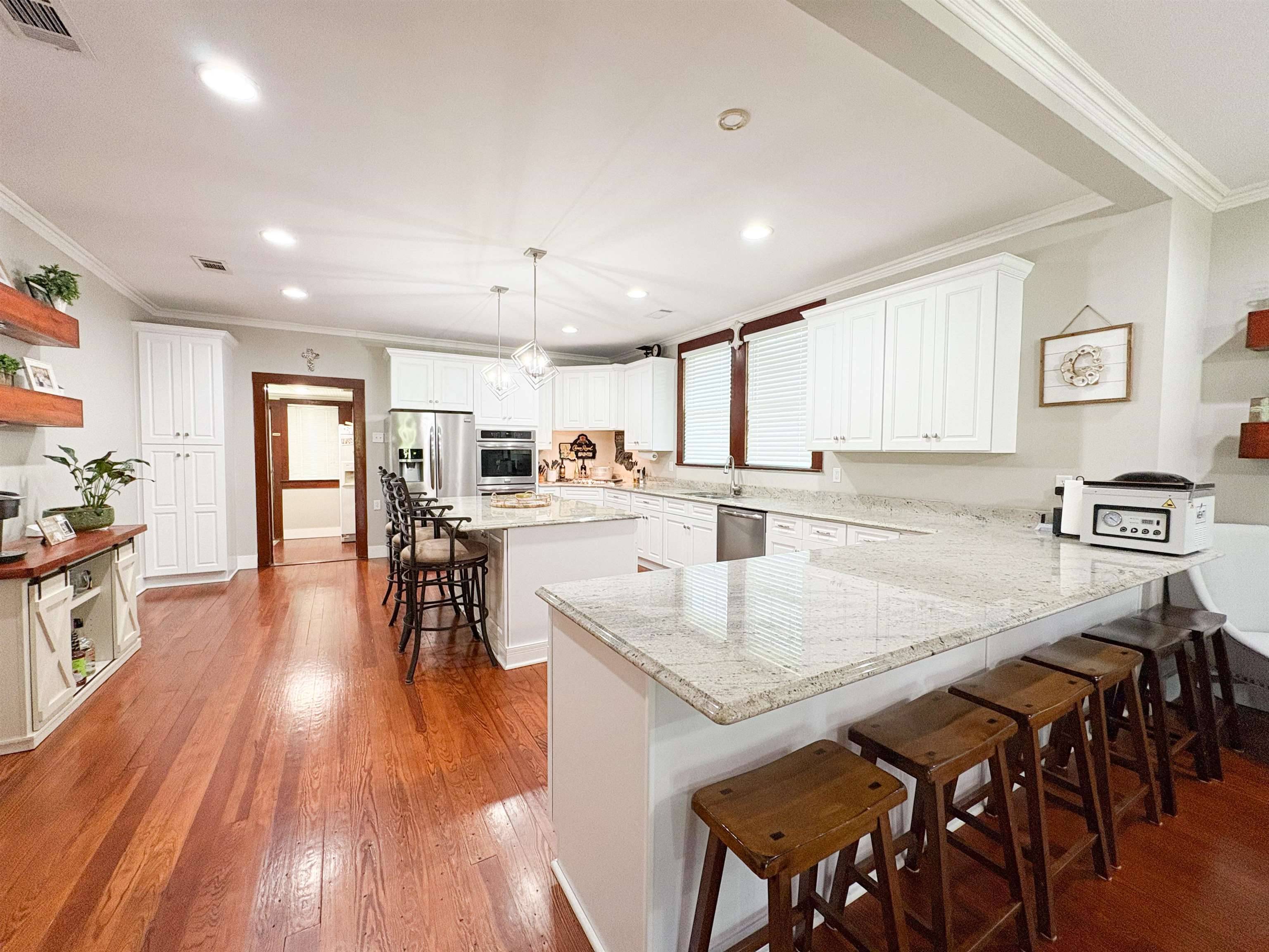 Vacherie, LA 70090,1109 Simon St
