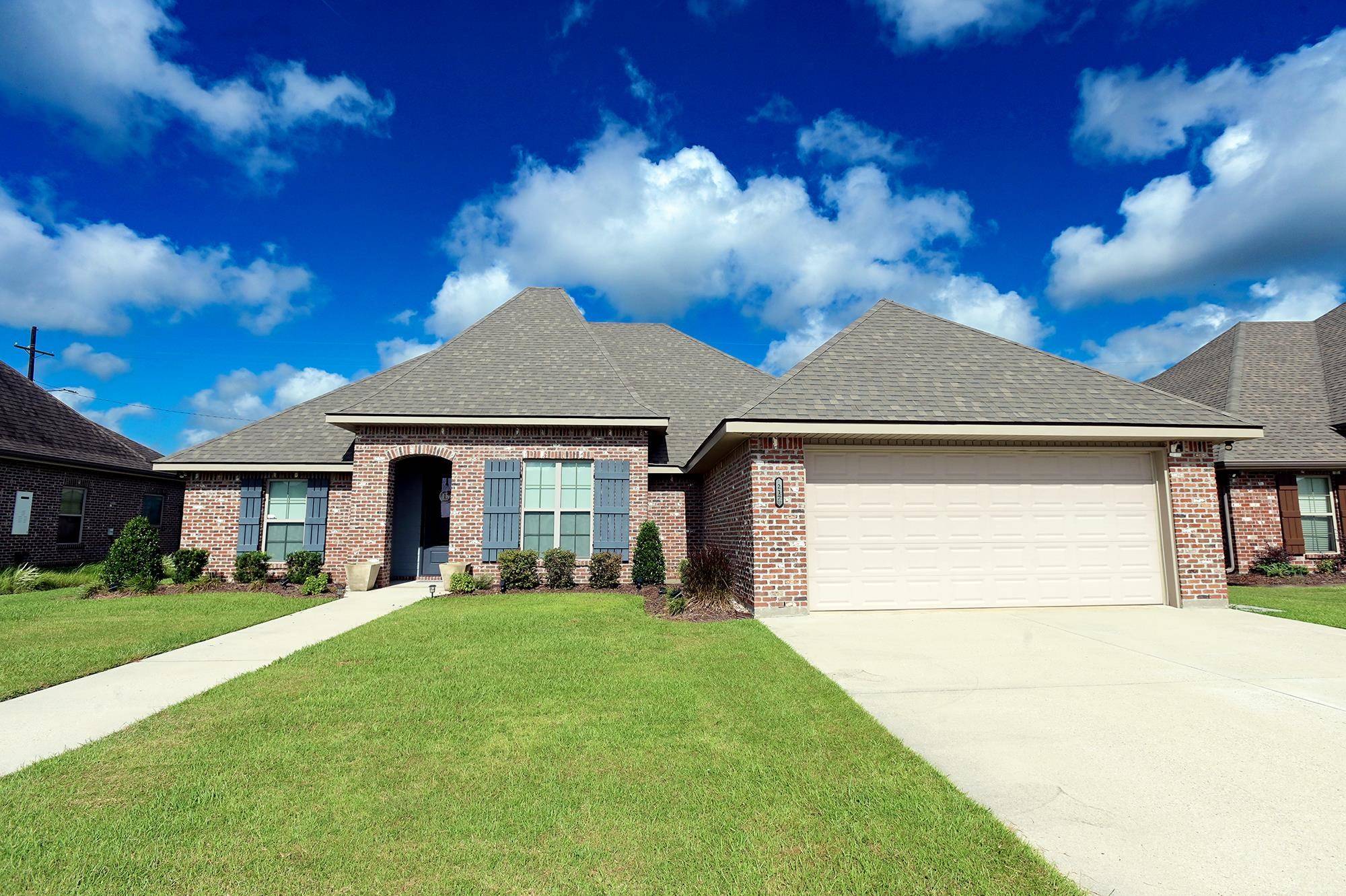Houma, LA 70360,217 Brianna Dr