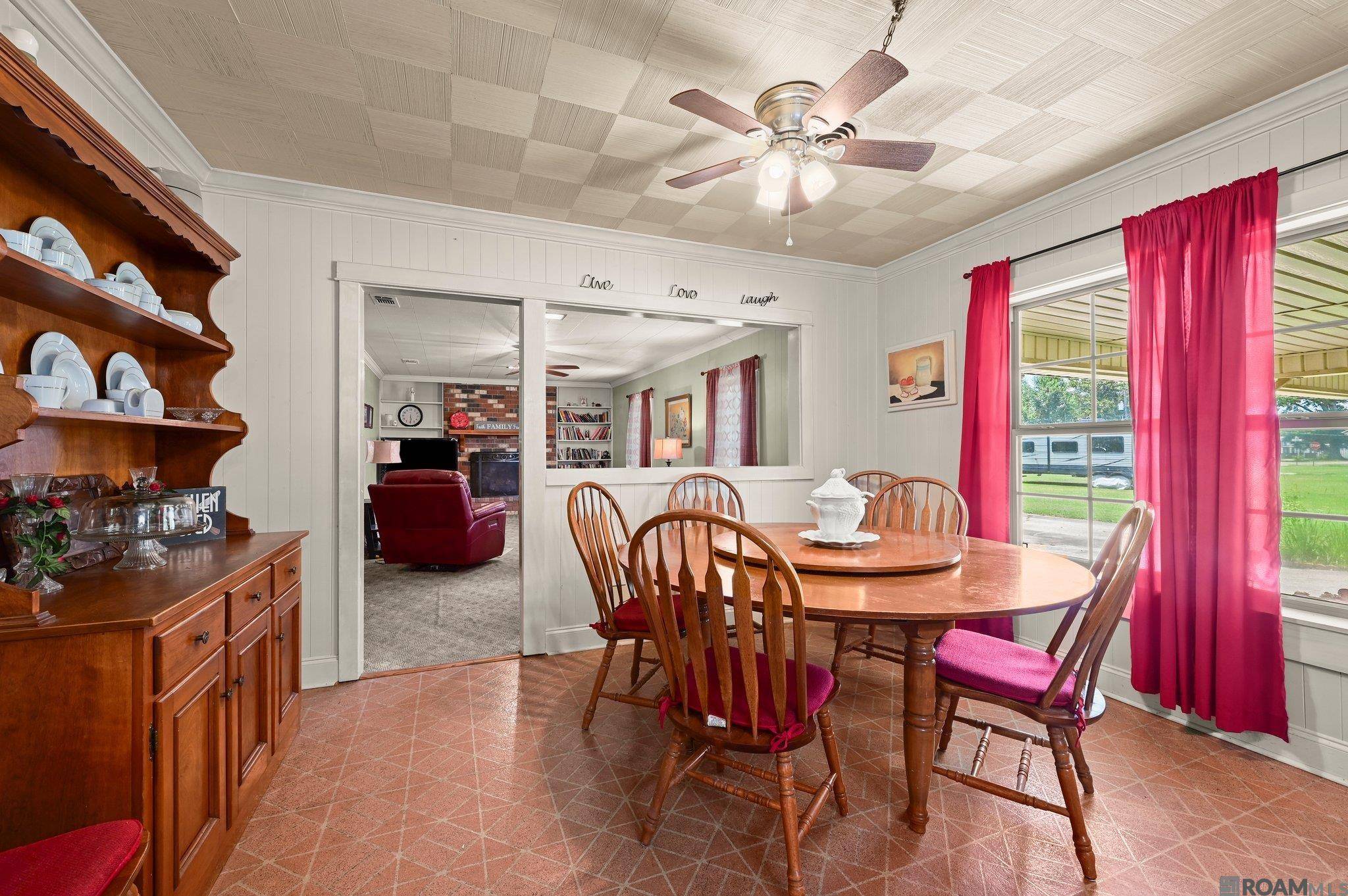 Livingston, LA 70754,29850 S Rose St