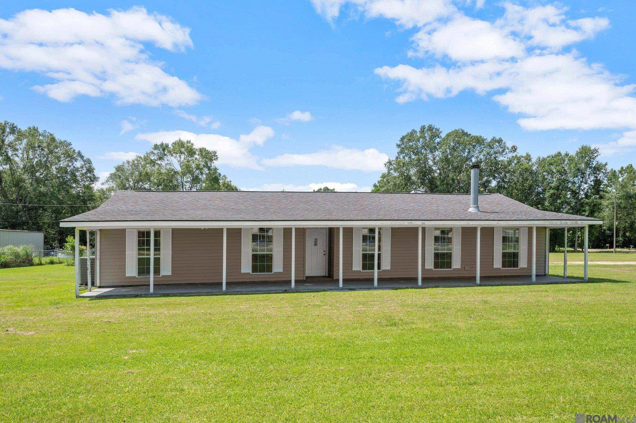 Denham Springs, LA 70706,10118 Saray Dr