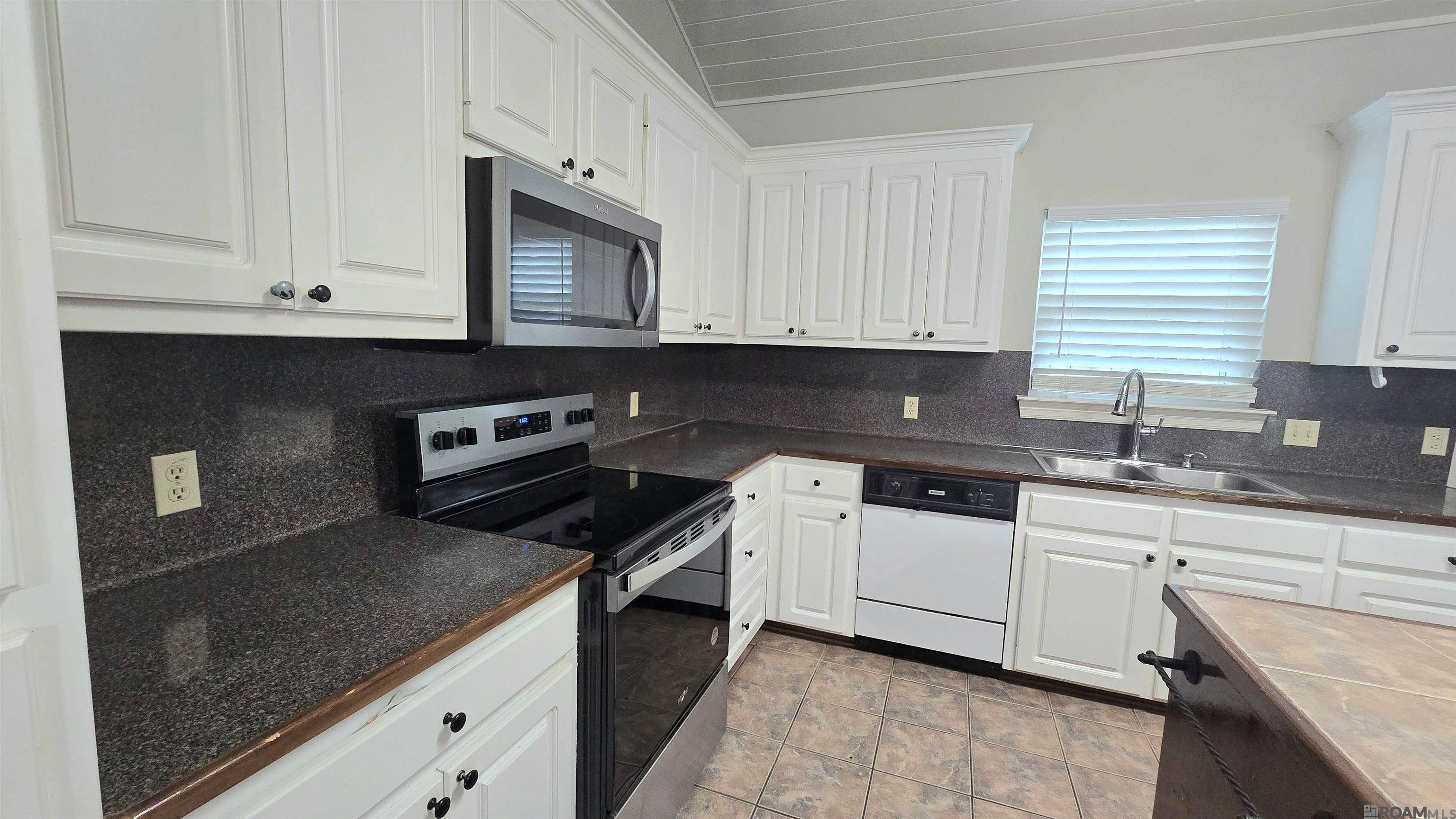 Baton Rouge, LA 70816,12756 Stutgart Ave