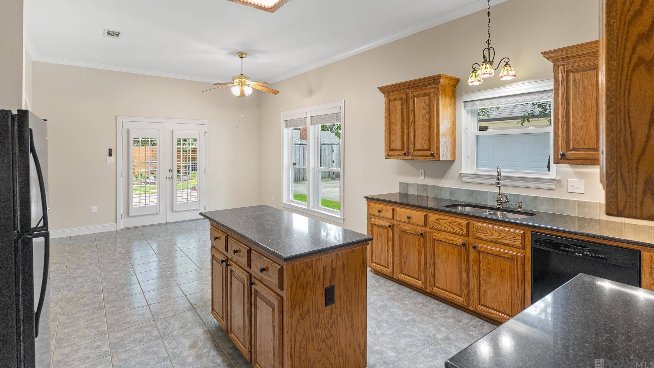 Baton Rouge, LA 70810,10327 Rustic Oak Dr