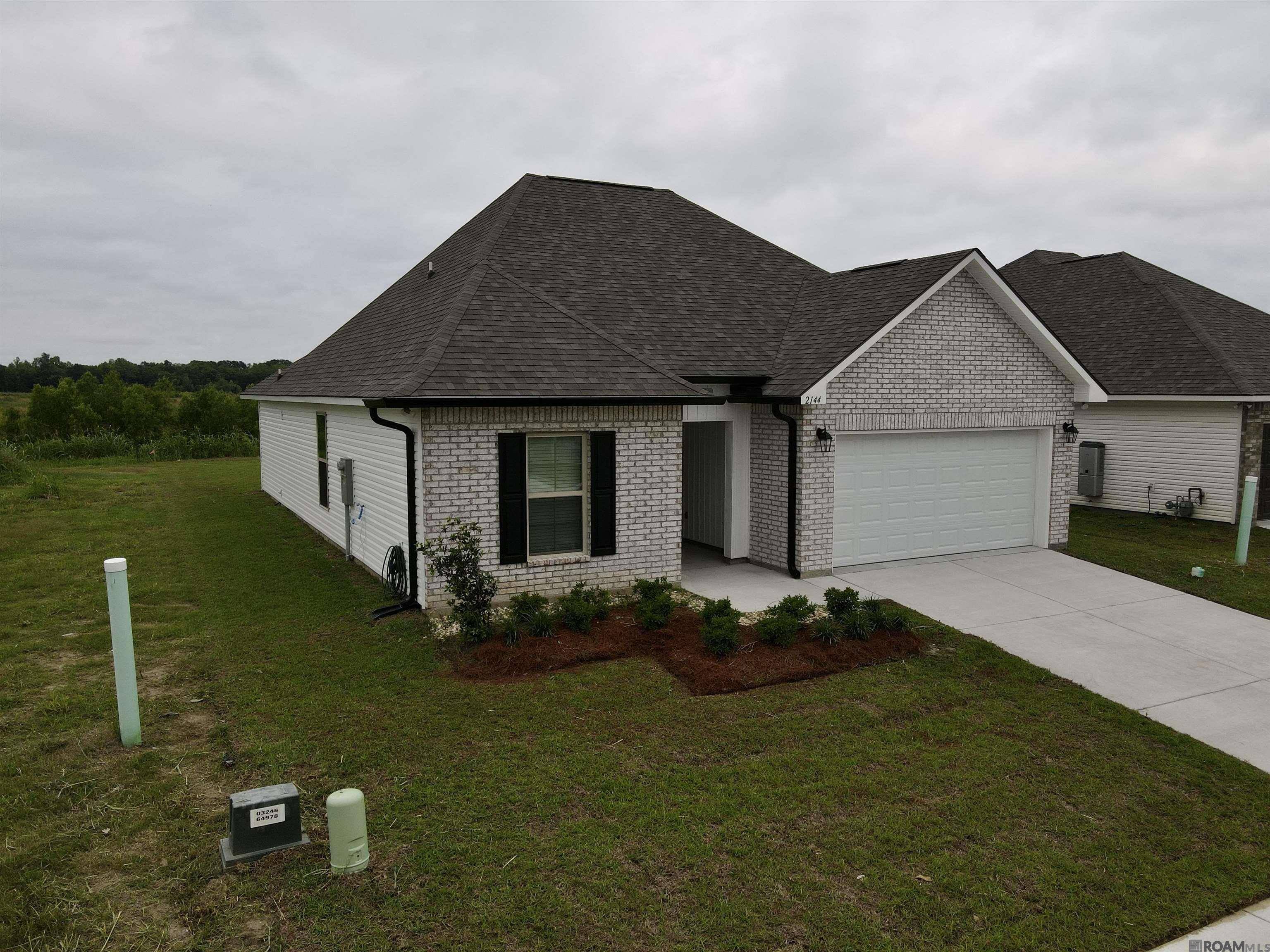 Port Allen, LA 70767,2144 Hayes Ave