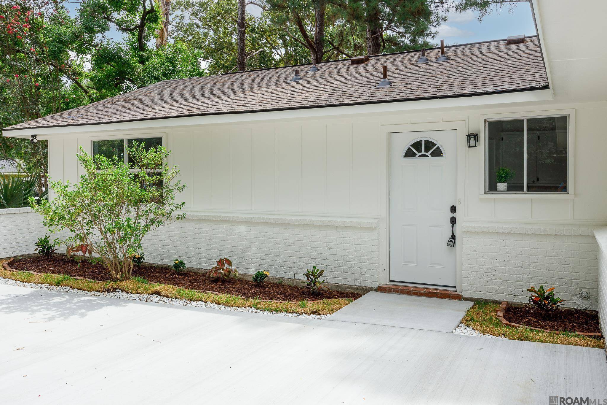 Baton Rouge, LA 70815,11368 Pamela Dr