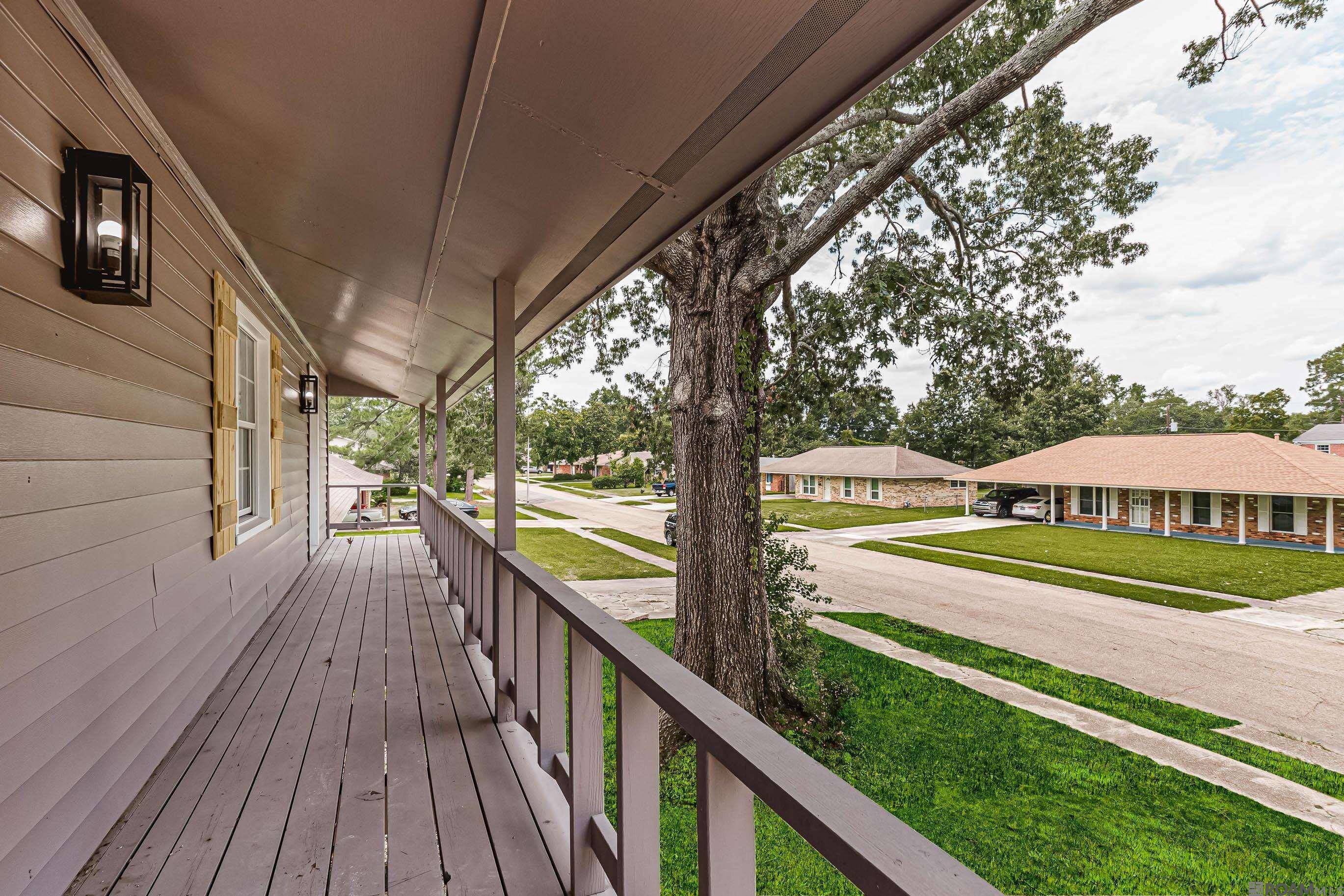 Baton Rouge, LA 70815,10716 Shermoor Dr