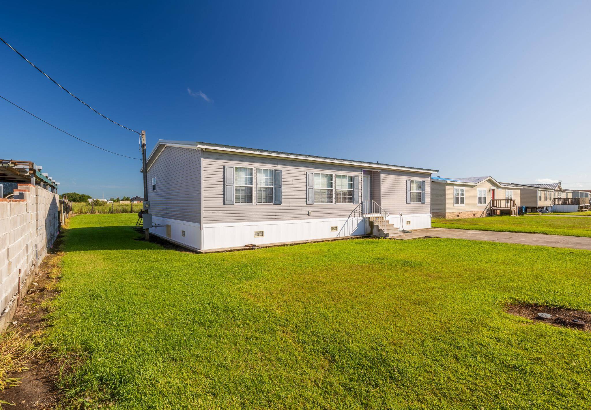 Lockport, LA 70374,179 Myrtle Dr