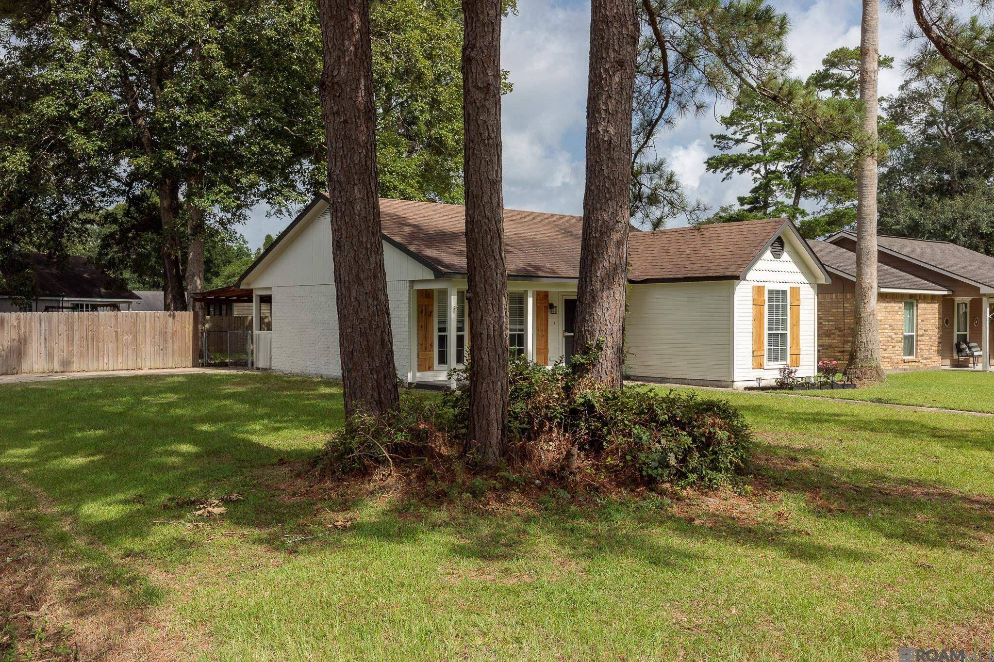 Greenwell Springs, LA 70739,11115 Shandon Dr