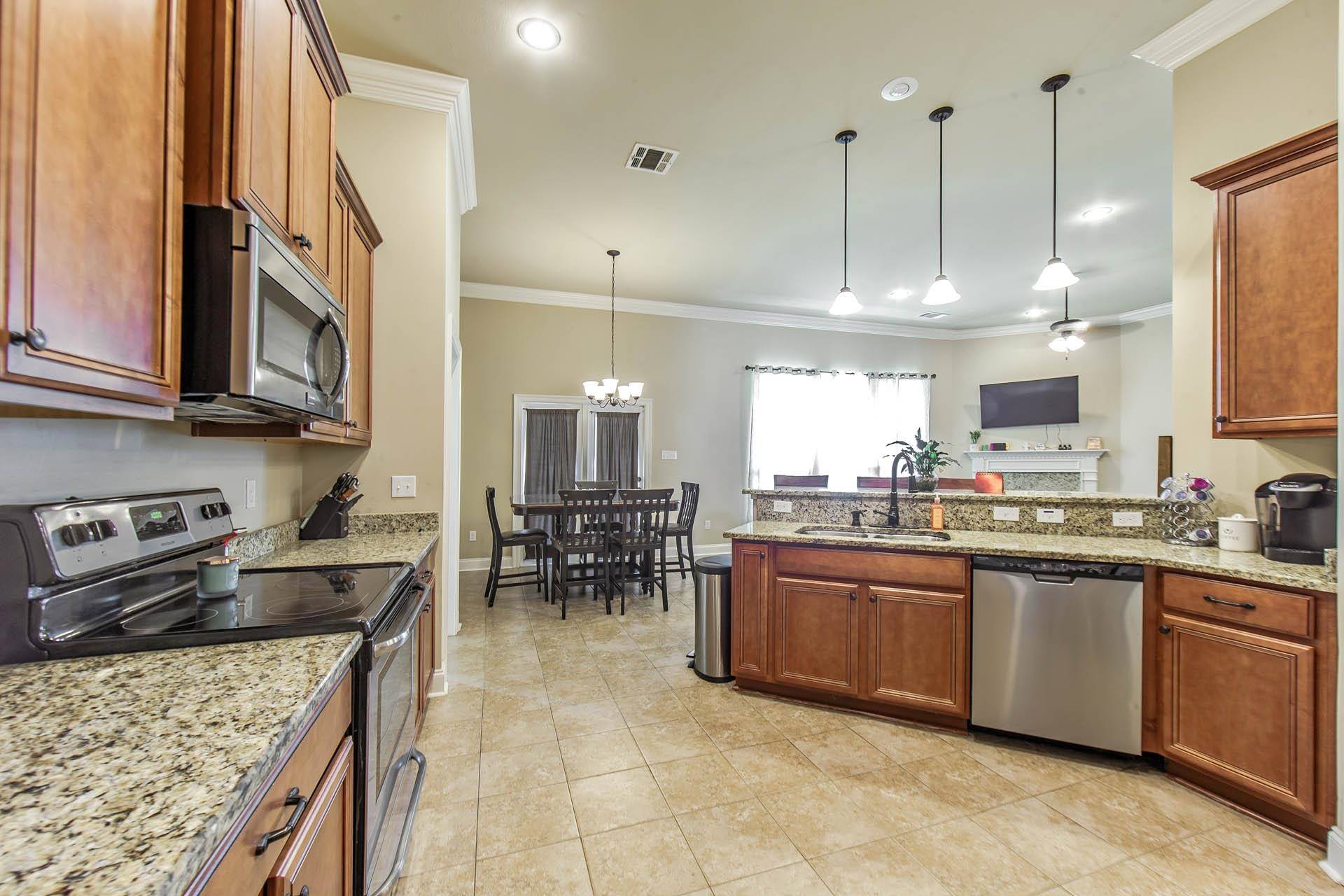 Gray, LA 70359,127 River Birch Ave