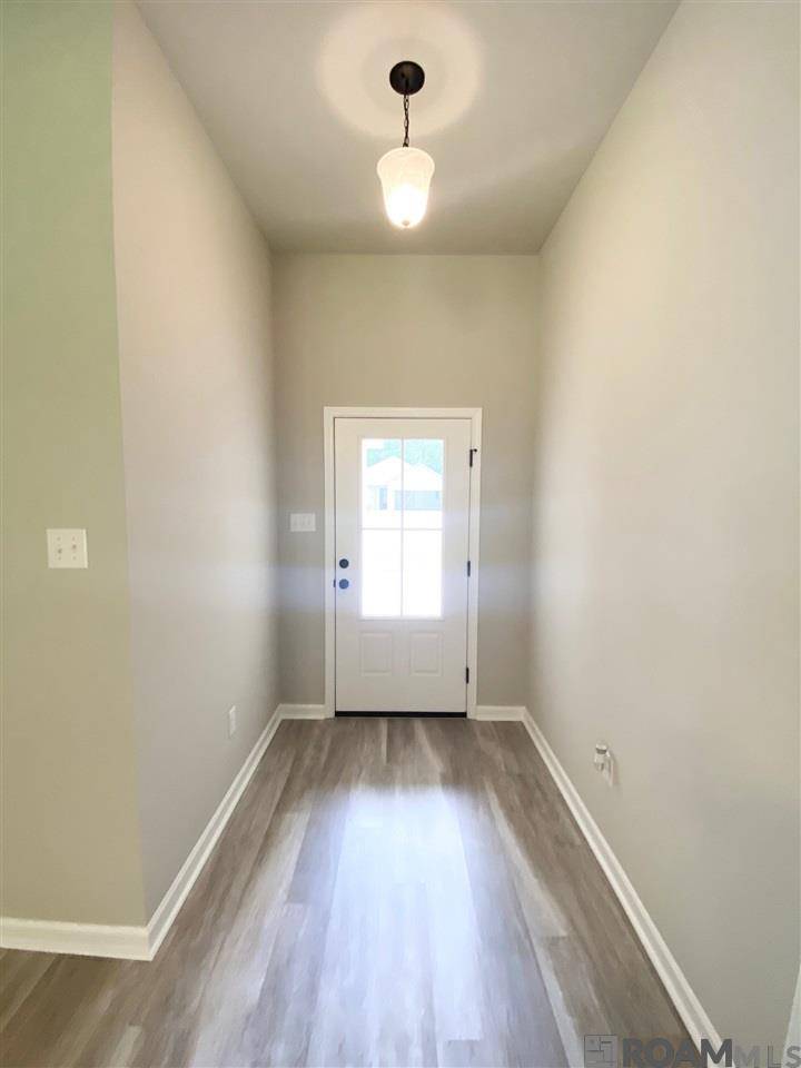 Denham Springs, LA 70726,13896 Colt Dr