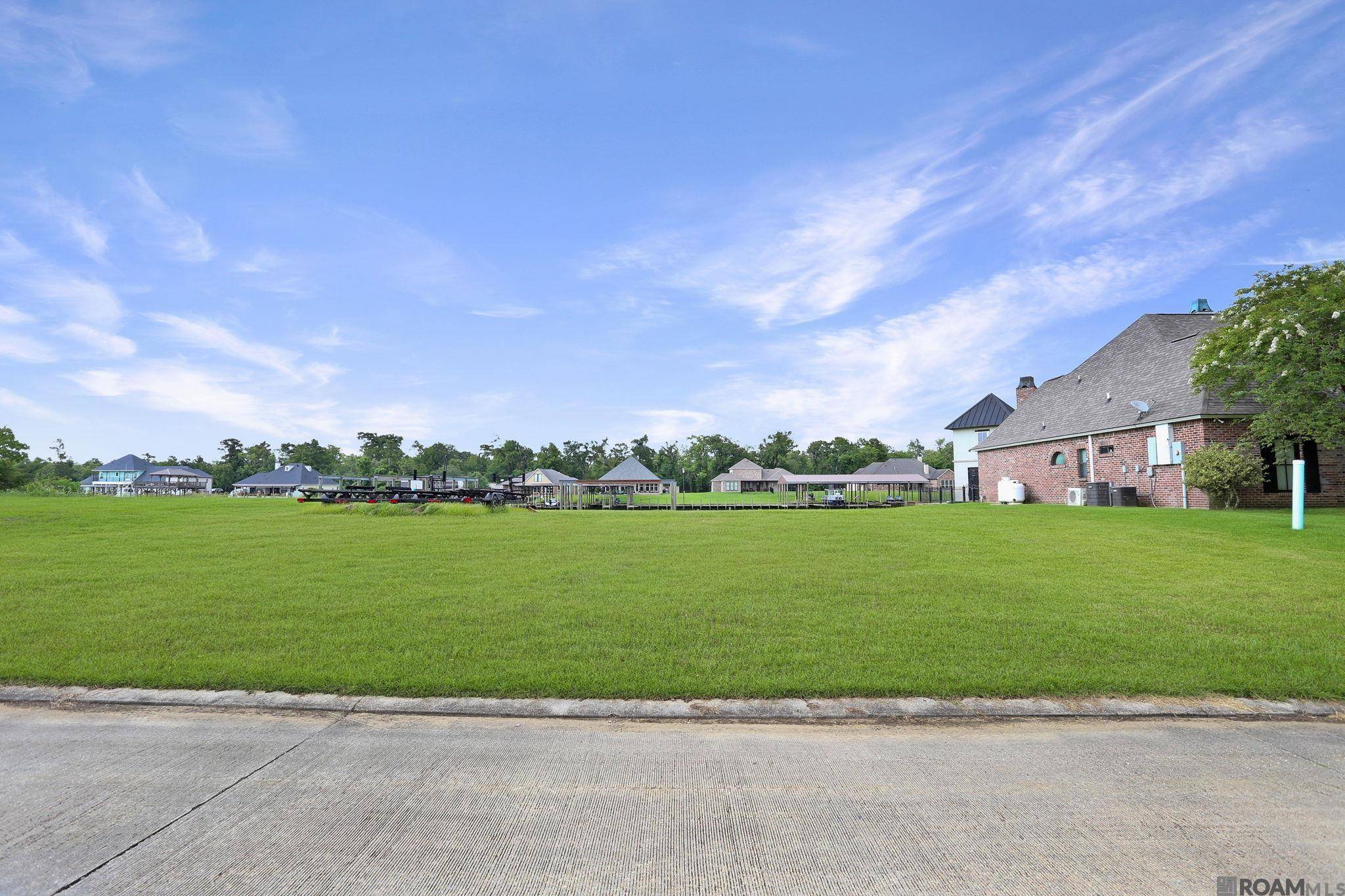 St Amant, LA 70774,11512 River Highlands Drive