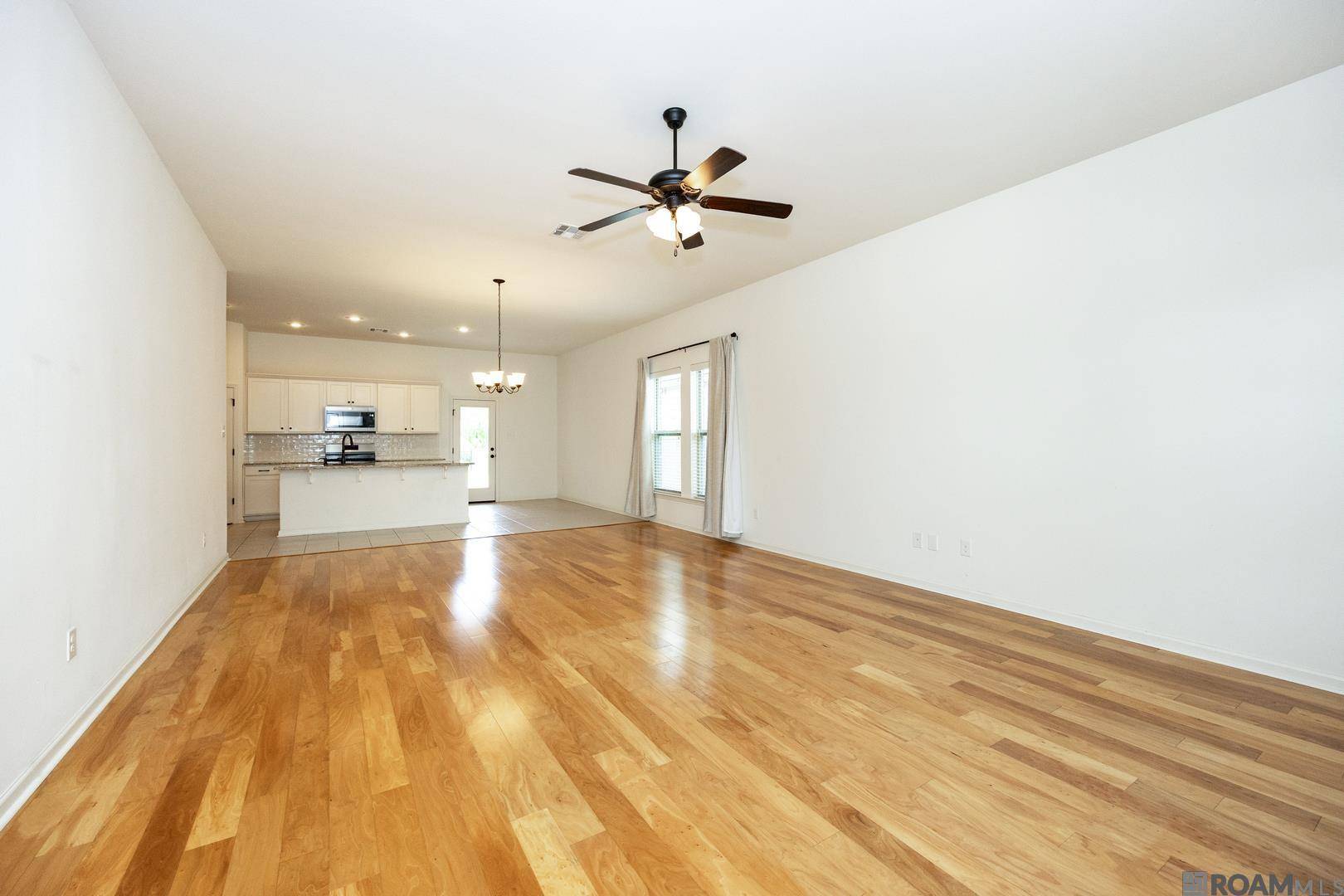 Baton Rouge, LA 70820,1072 Shadow Bluff Dr