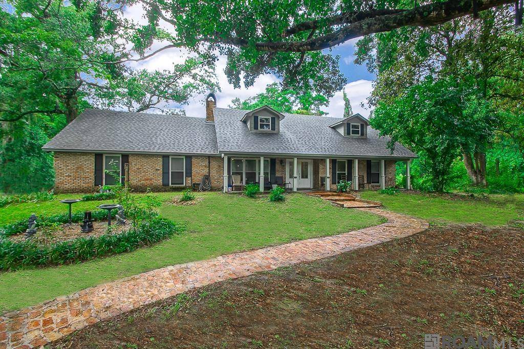 Walker, LA 70785,11637 Pine St