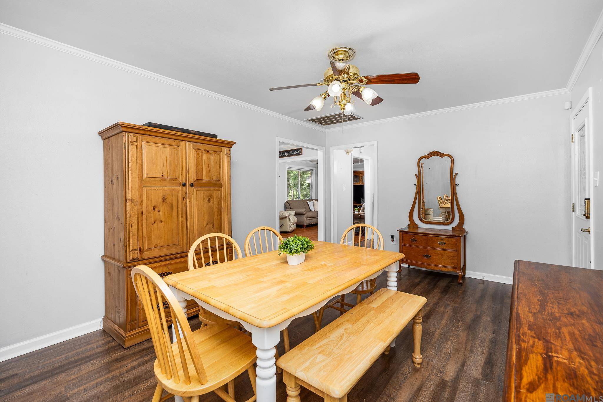 Livingston, LA 70754,29631 Cedar St