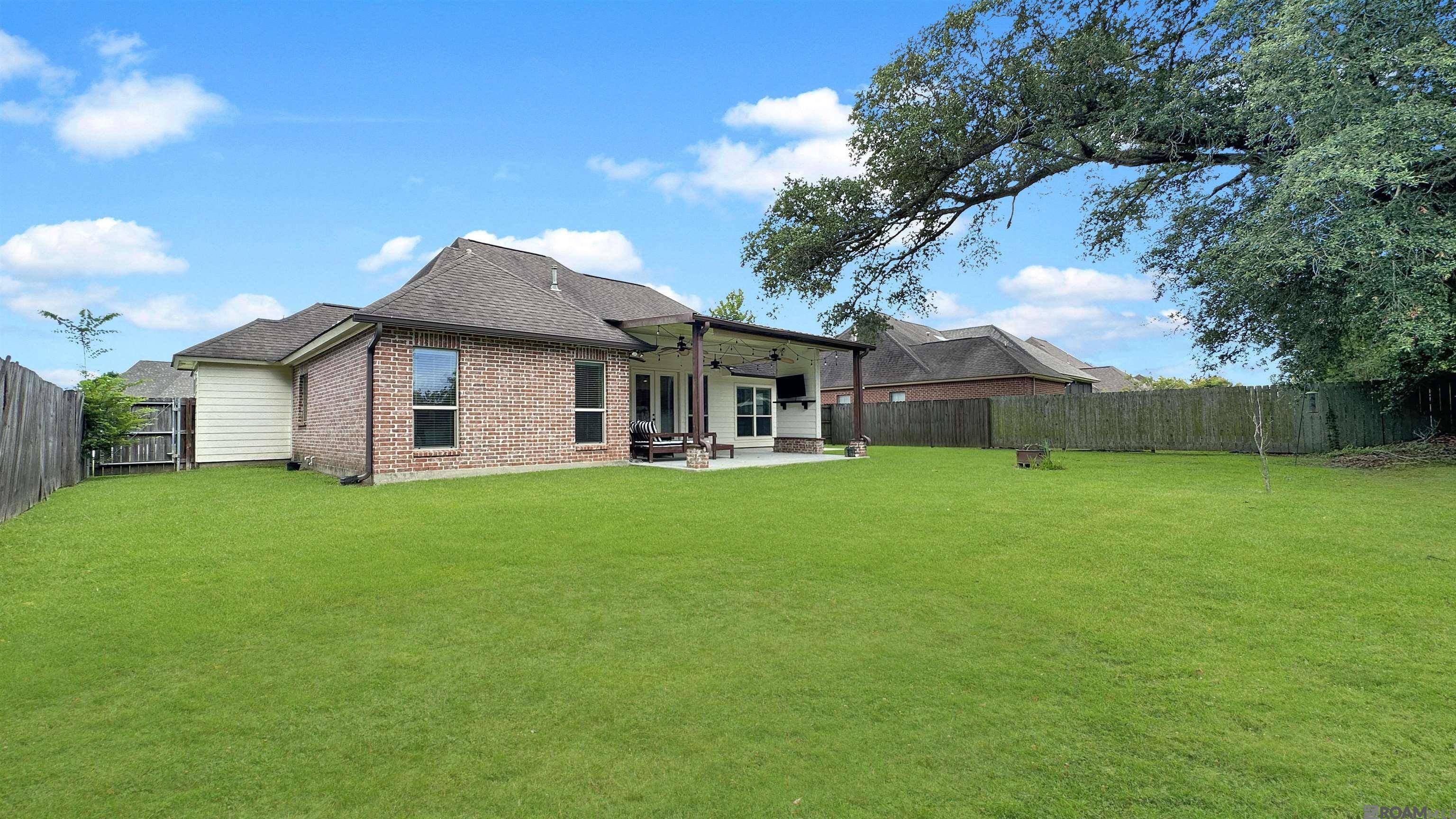 Prairieville, LA 70769,18467 Old Maplewood Dr