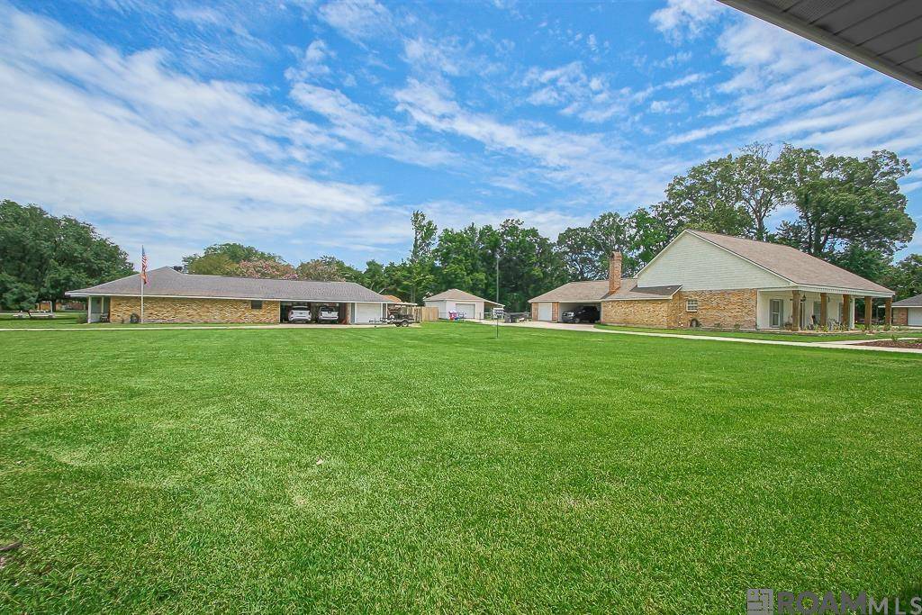 Baton Rouge, LA 70818,10112 Shoe Creek Dr