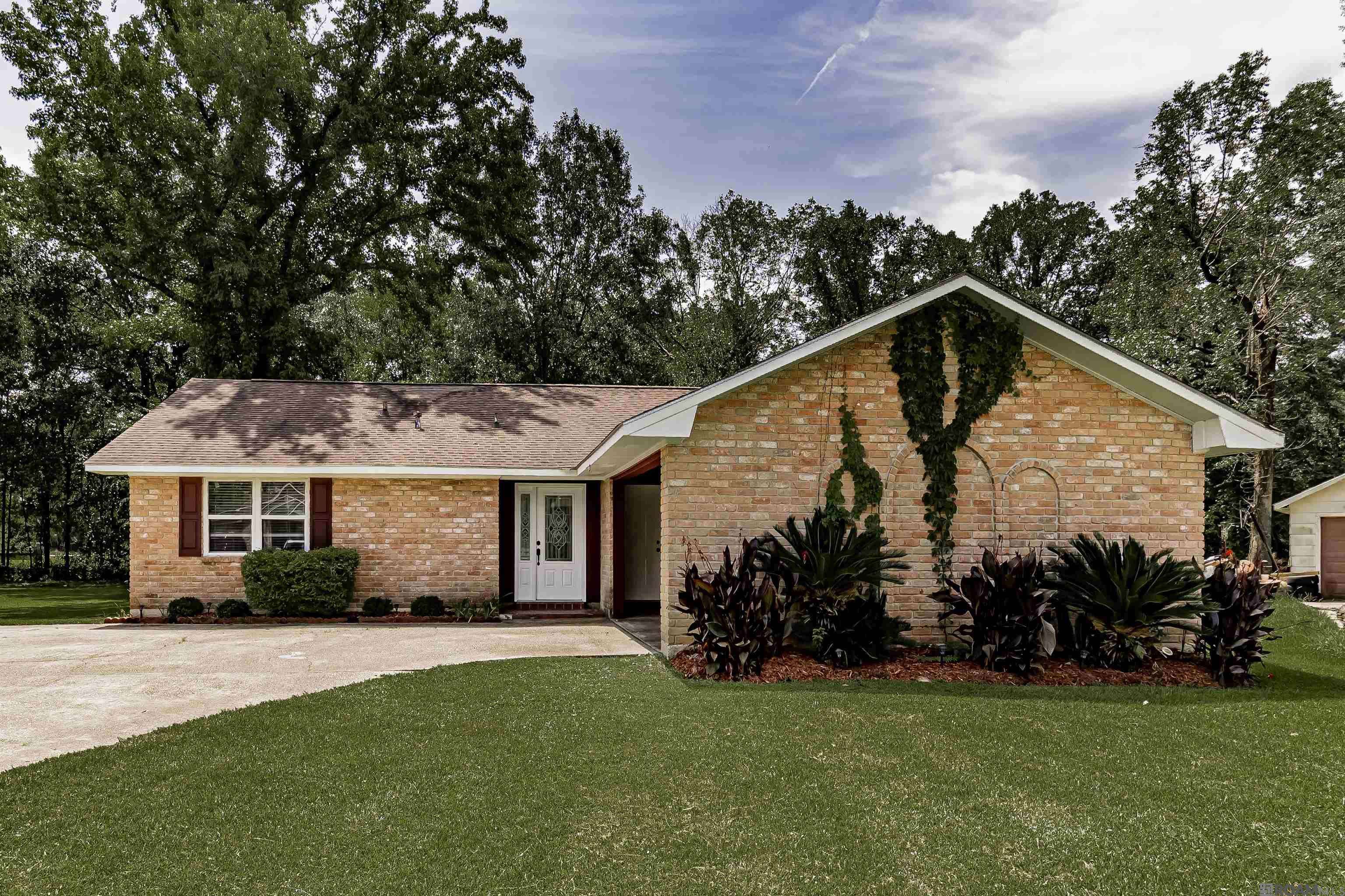 Baker, LA 70714,13820 Felicity Dr