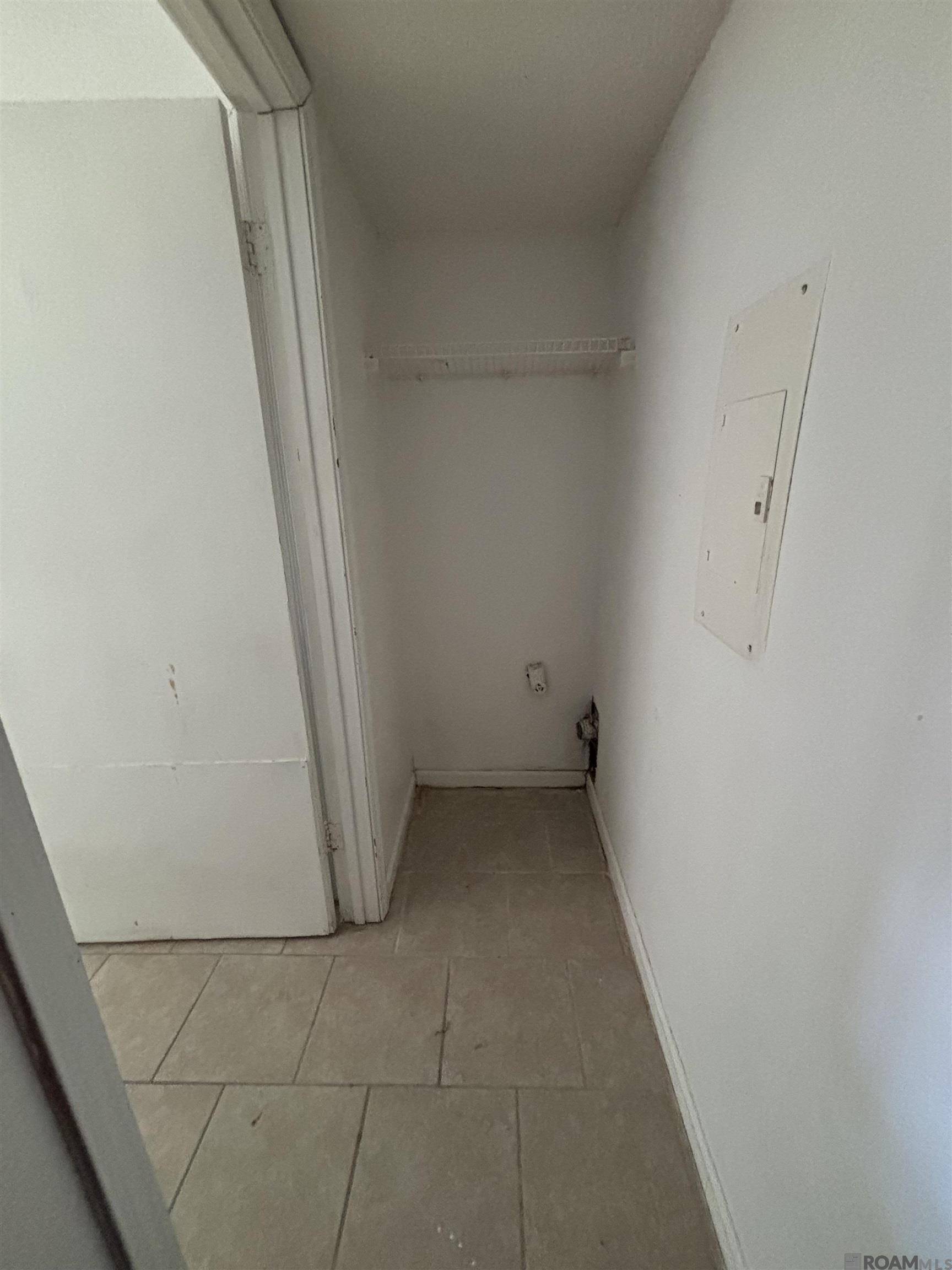 Baton Rouge, LA 70808,1654 Clear Lake Ave ##C