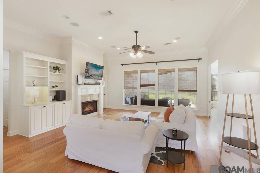 Baton Rouge, LA 70809,8939 Glenfield Dr