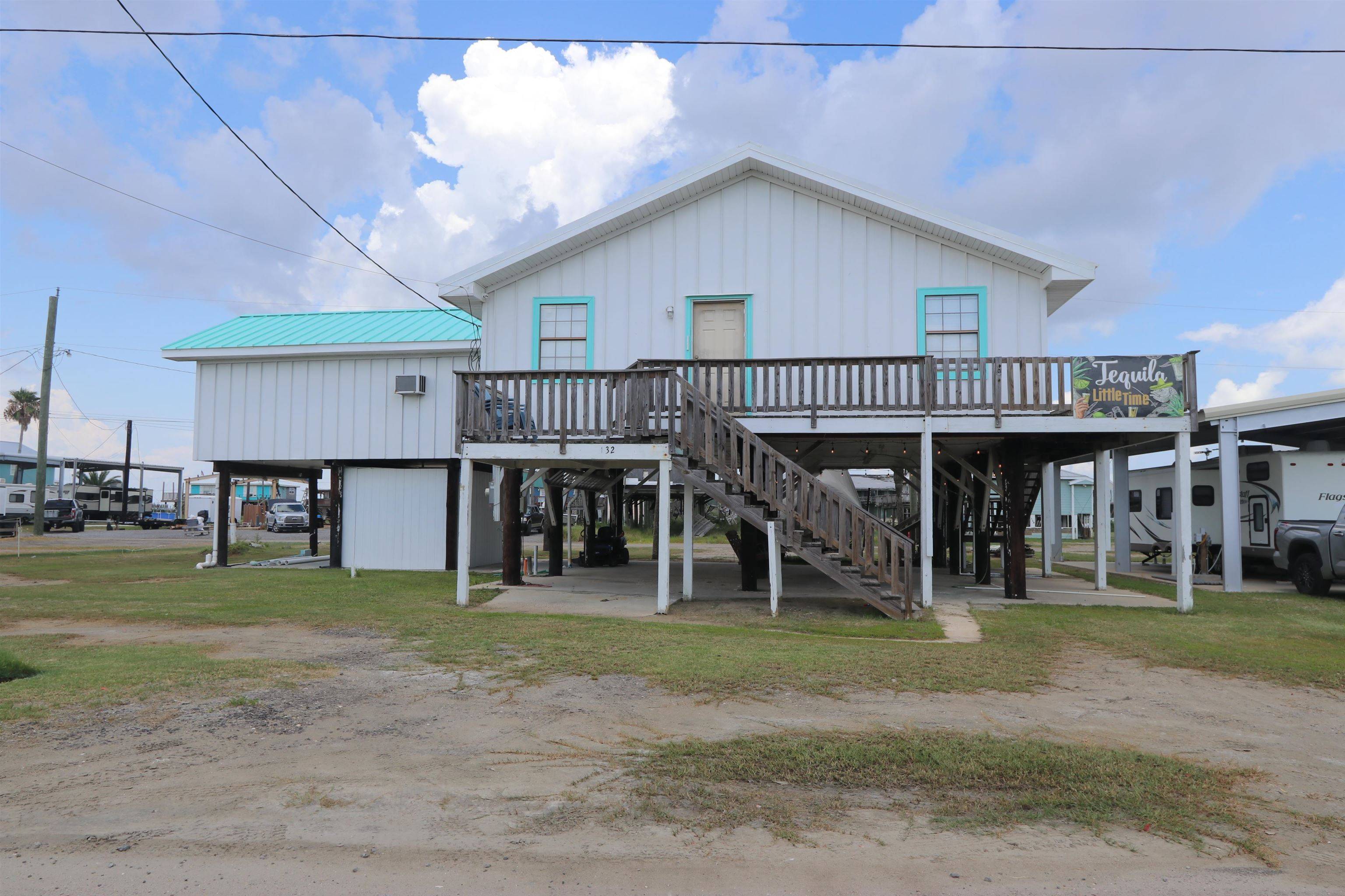 Grand Isle, LA 70358,132 Boudreaux Ln