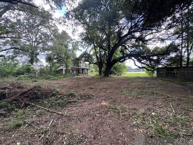 Baton Rouge, LA 70811,8584 Hooper Rd