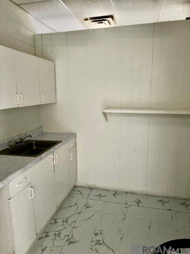 Baton Rouge, LA 70815,10246 Florida Blvd