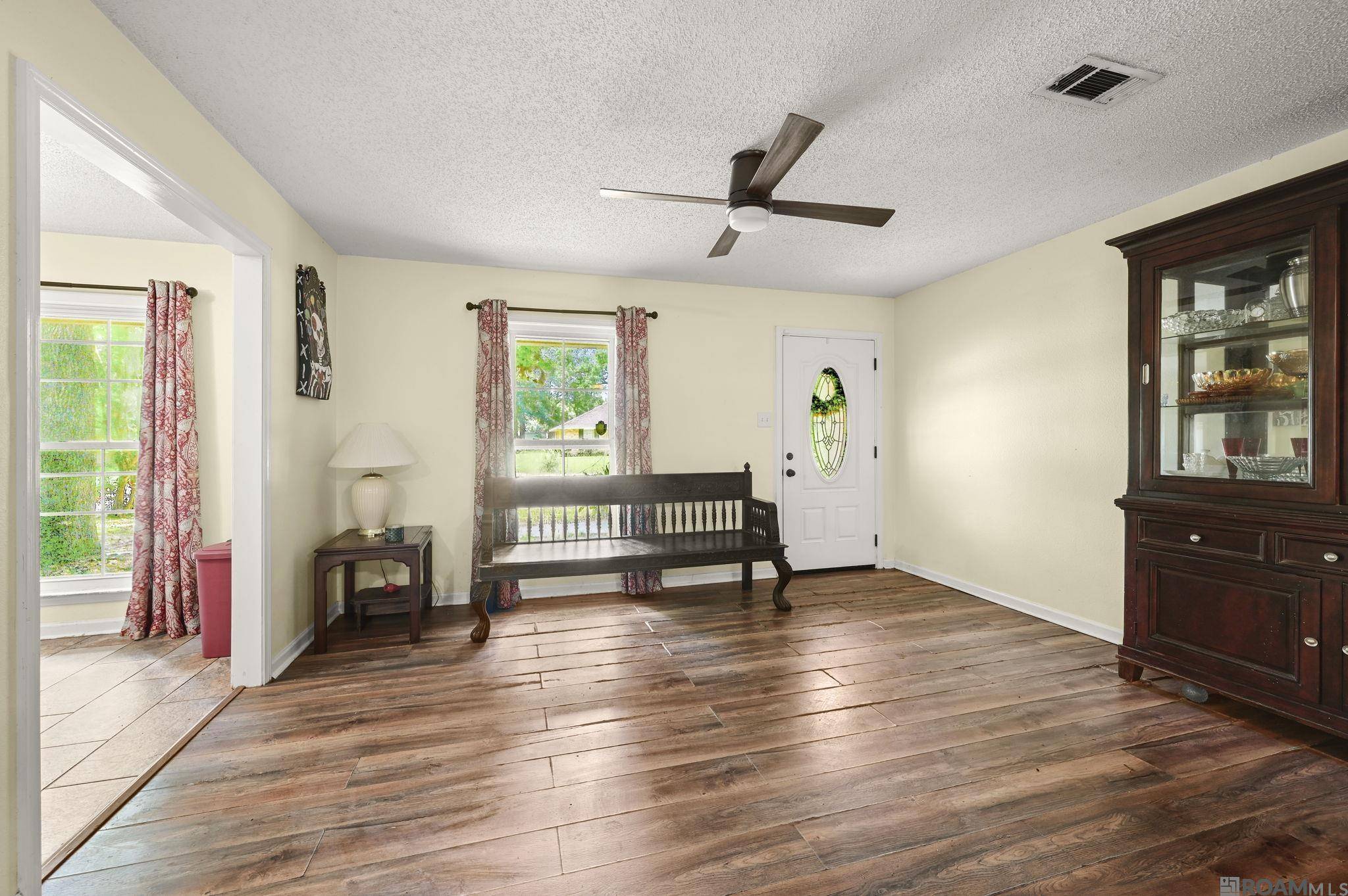 Denham Springs, LA 70726,30633 John Dr