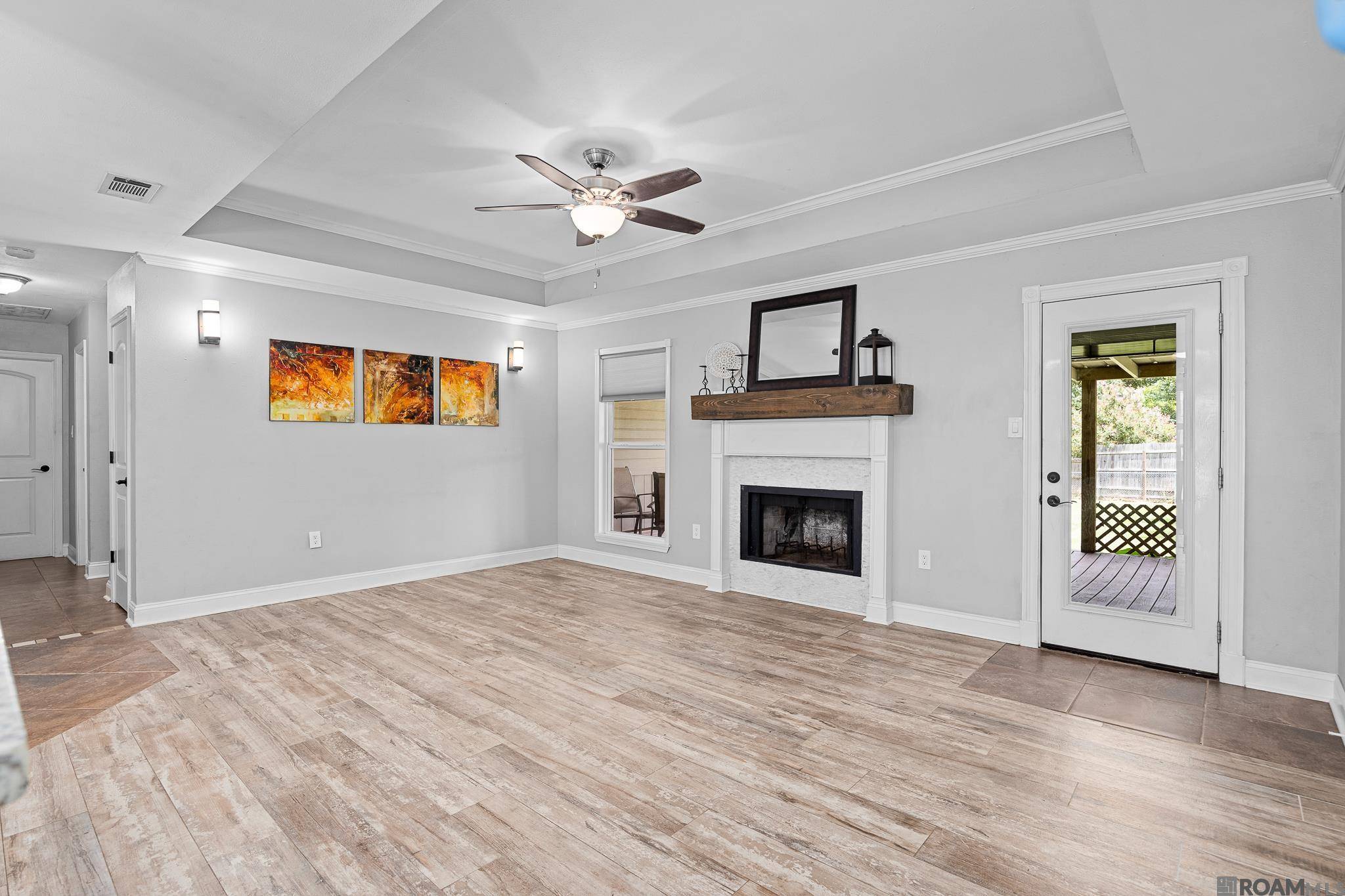 Baton Rouge, LA 70817,14941 Point Chenier Ave
