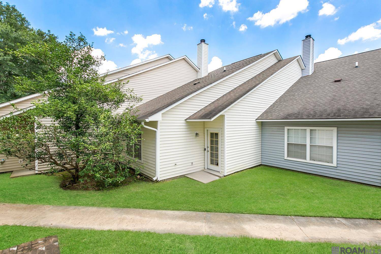 Baton Rouge, LA 70809,8547 E Cypress Point Ct