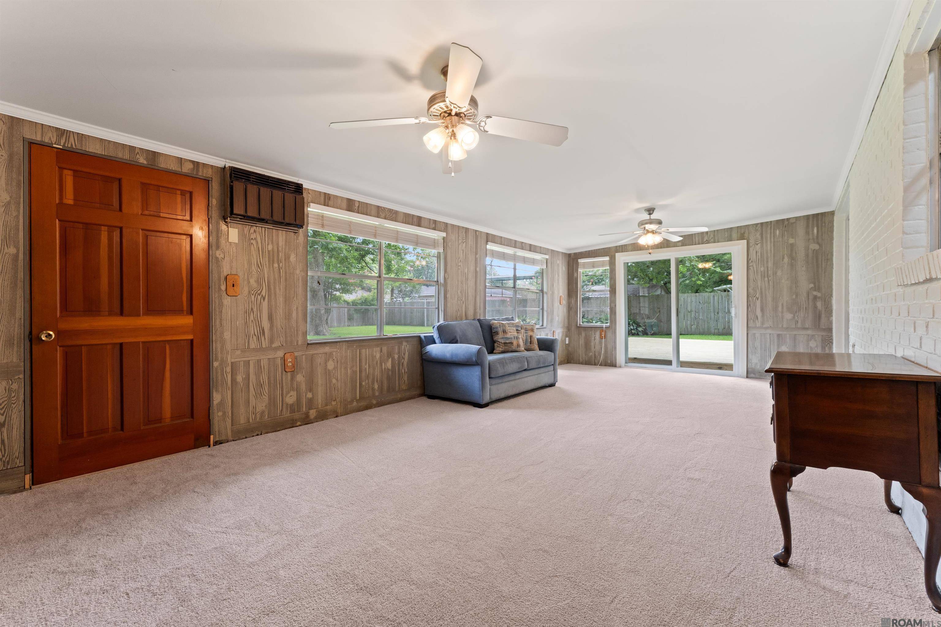 Baton Rouge, LA 70815,575 Lonita St