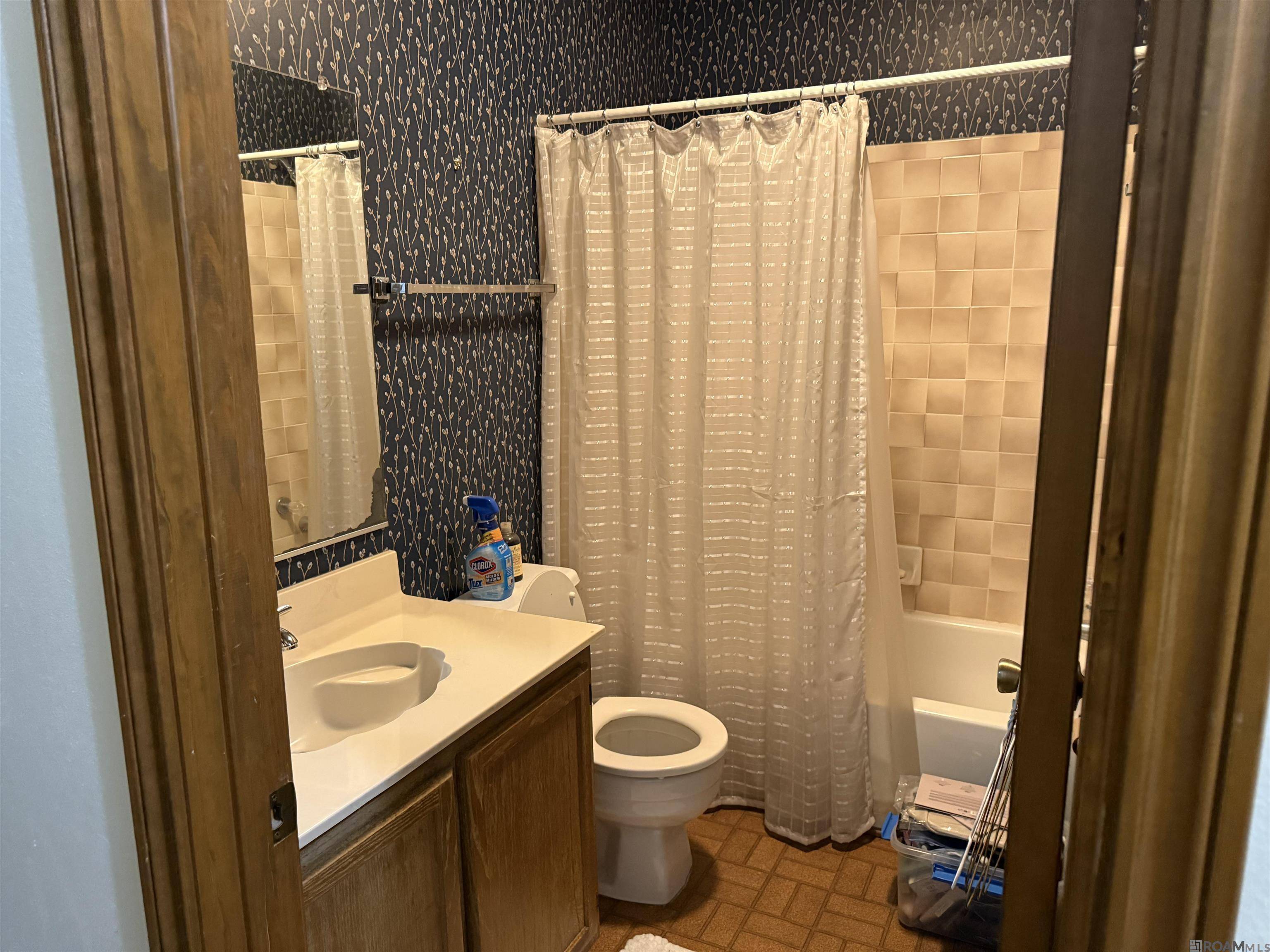 Baton Rouge, LA 70815,155 Marilyn Dr ##52J