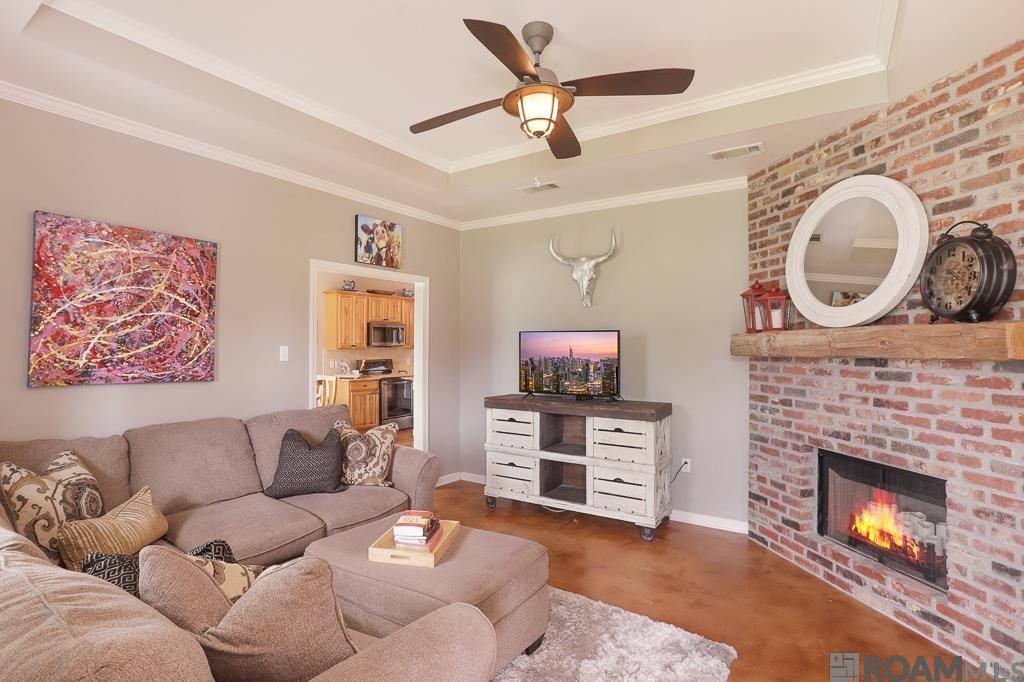 Denham Springs, LA 70706,7675 Elmwood Dr