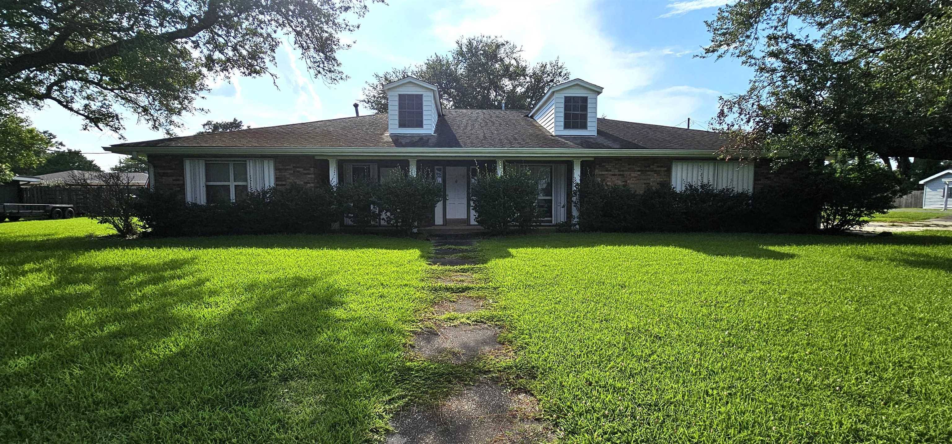 Thibodaux, LA 70301,800 Barbier Avenue