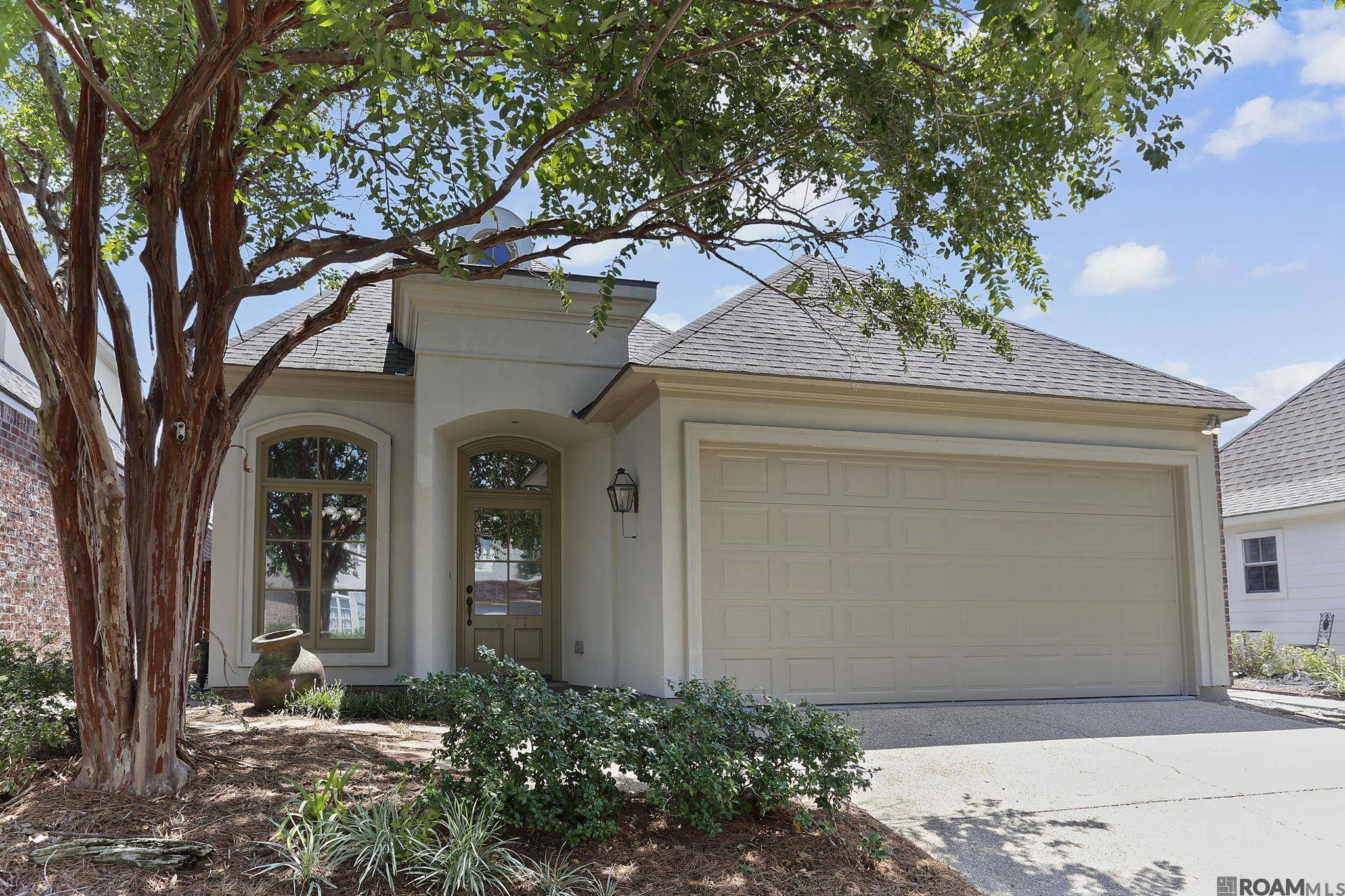 Baton Rouge, LA 70809,10777 Woodland Oaks