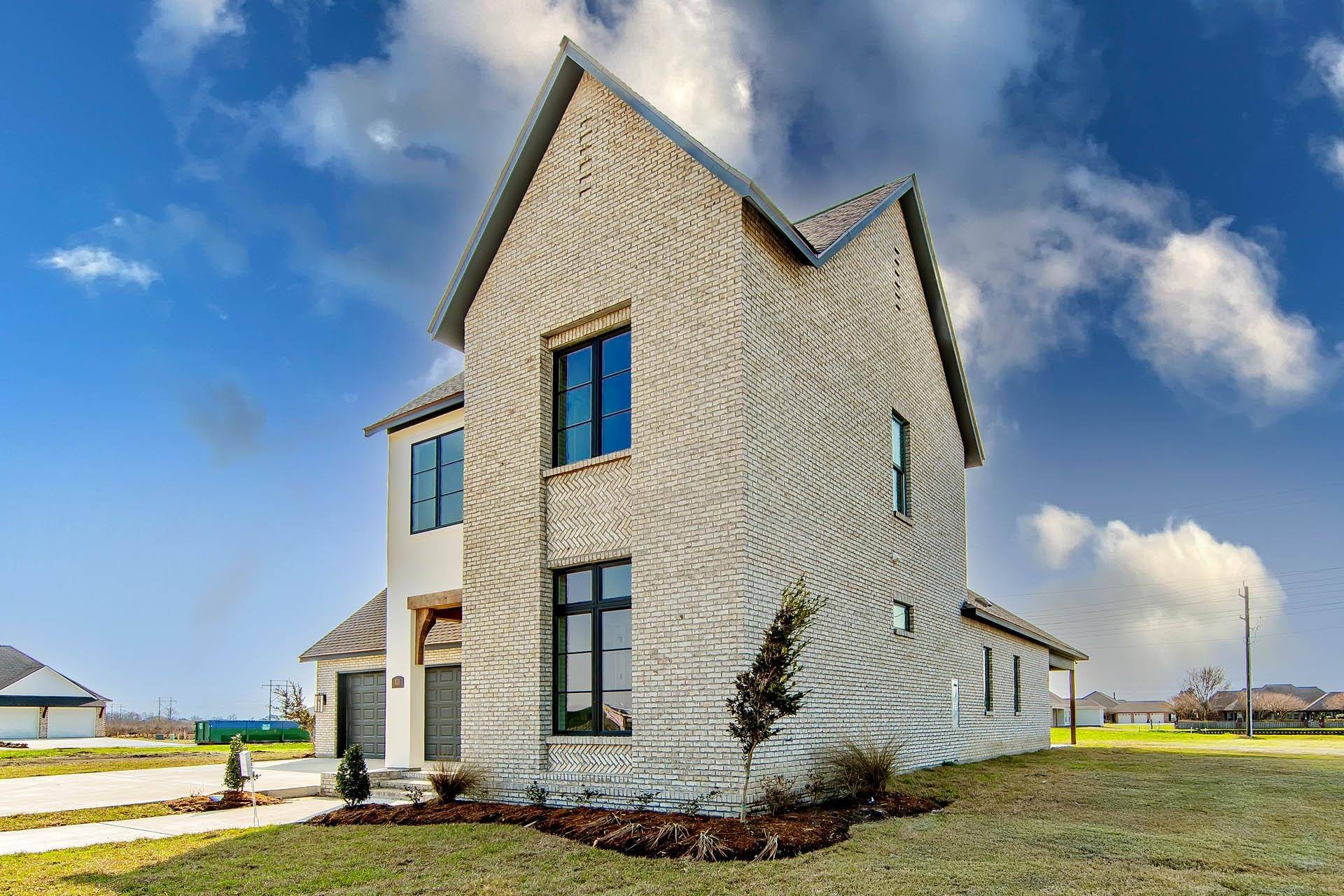 Thibodaux, LA 70301,111 Stella Drive