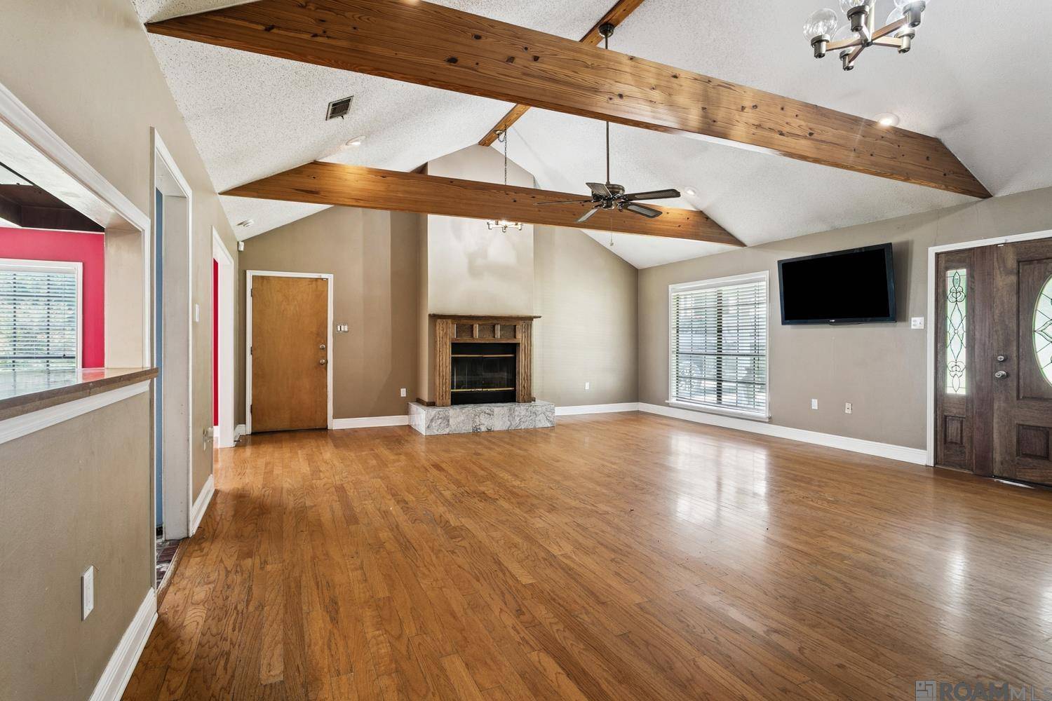 Pride, LA 70770,15239 White Oak Run Dr