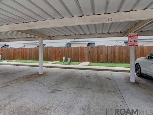 Baton Rouge, LA 70820,4000 Lake Beau Pre ##110