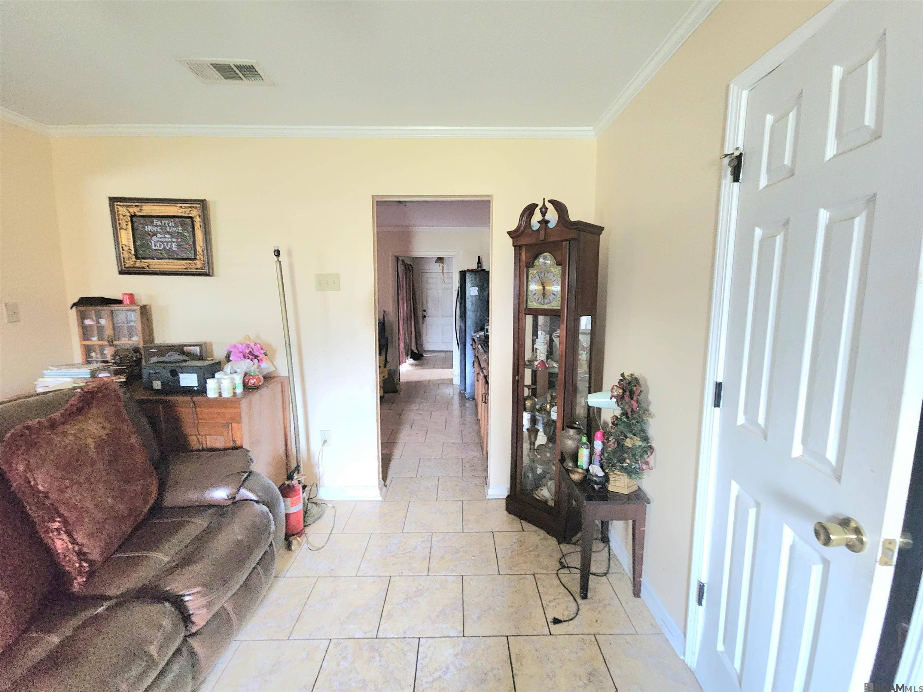 Baton Rouge, LA 70810,1220 Doolittle Dr
