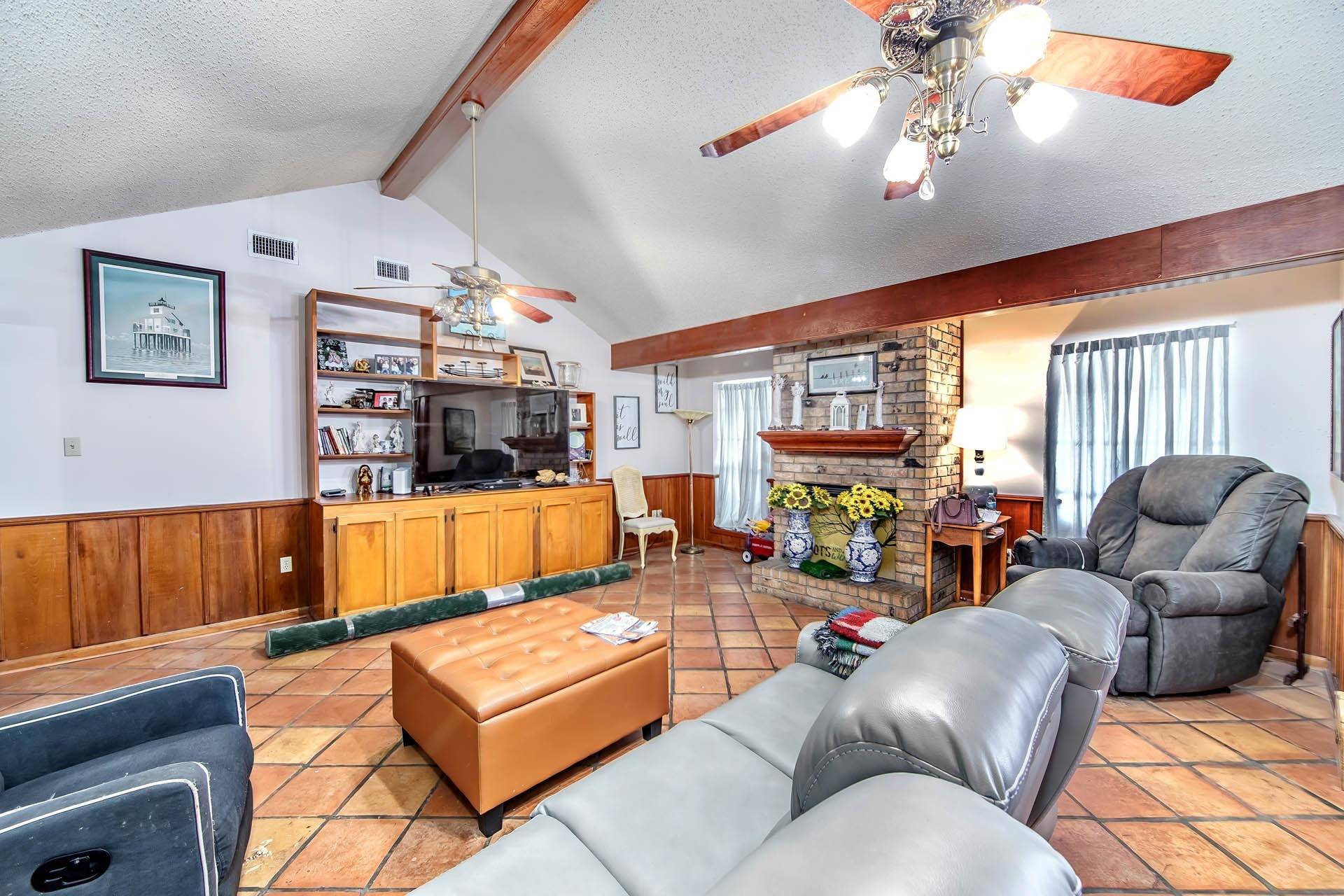 Houma, LA 70360,302 North Moss Drive