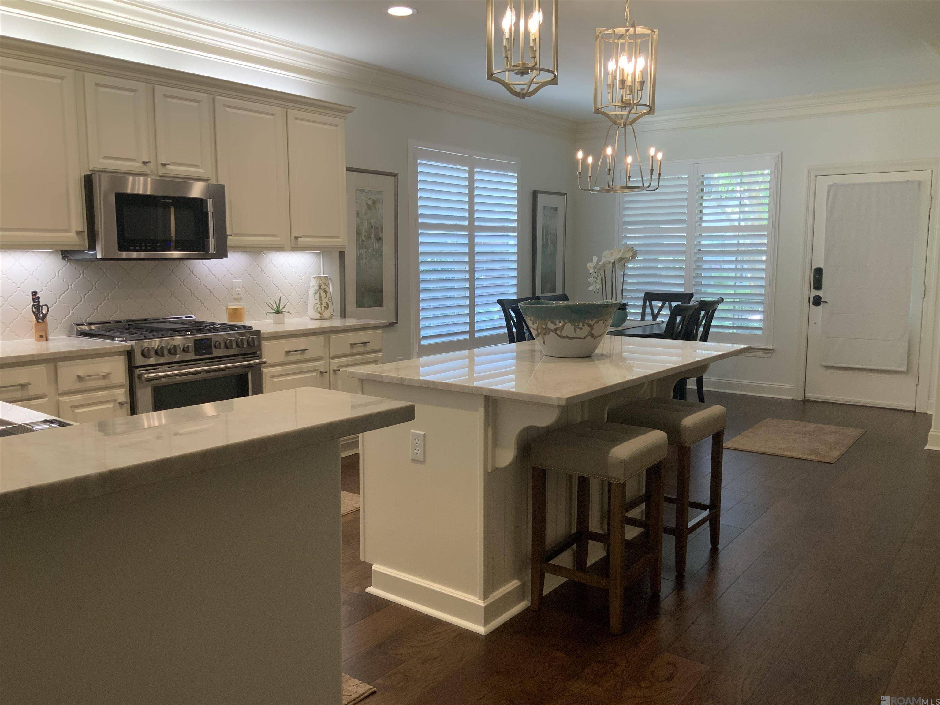 Prairieville, LA 70769,18639 Perkins Rd ##28