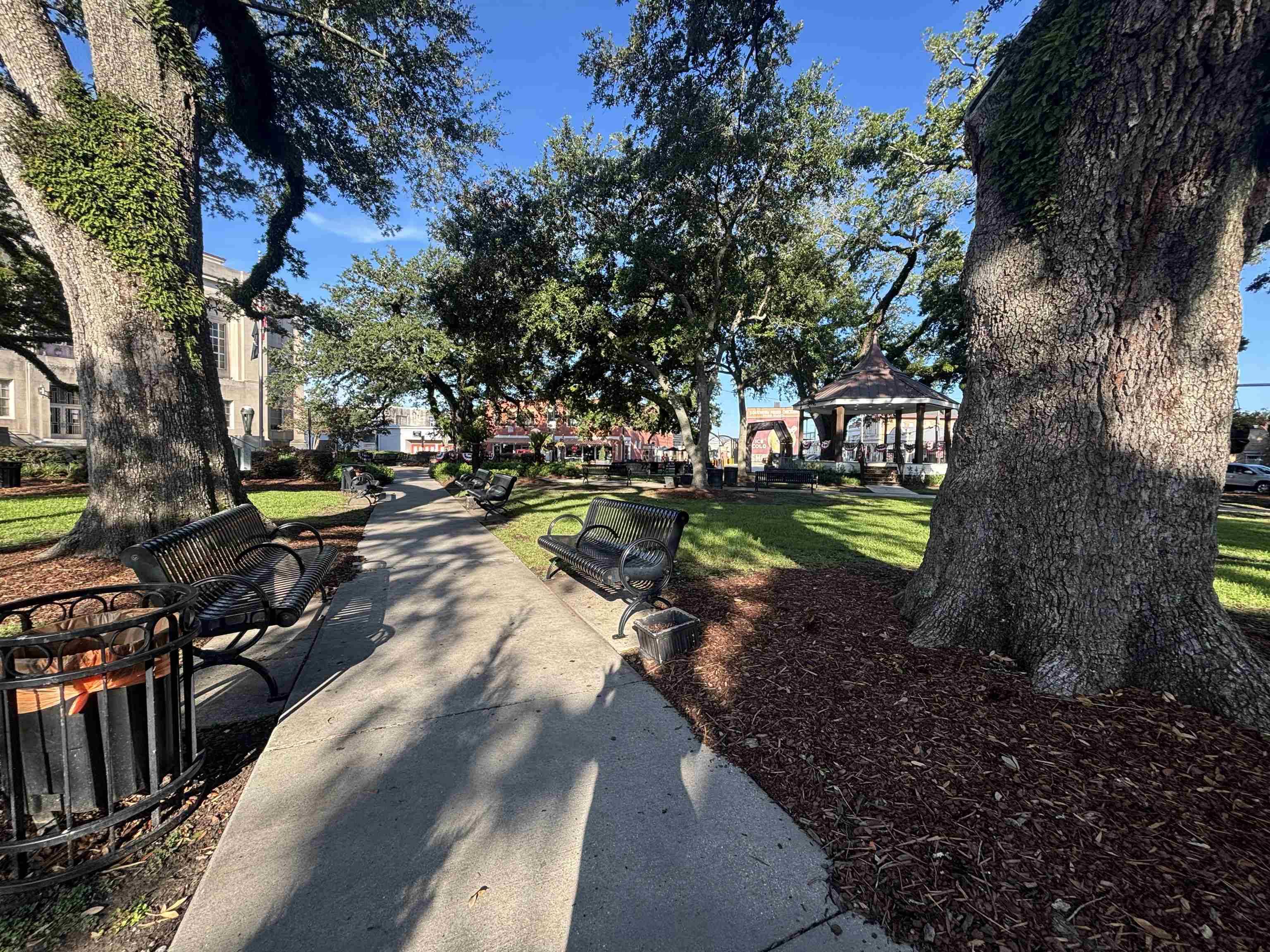Houma, LA 70360,200 Goode St ##303