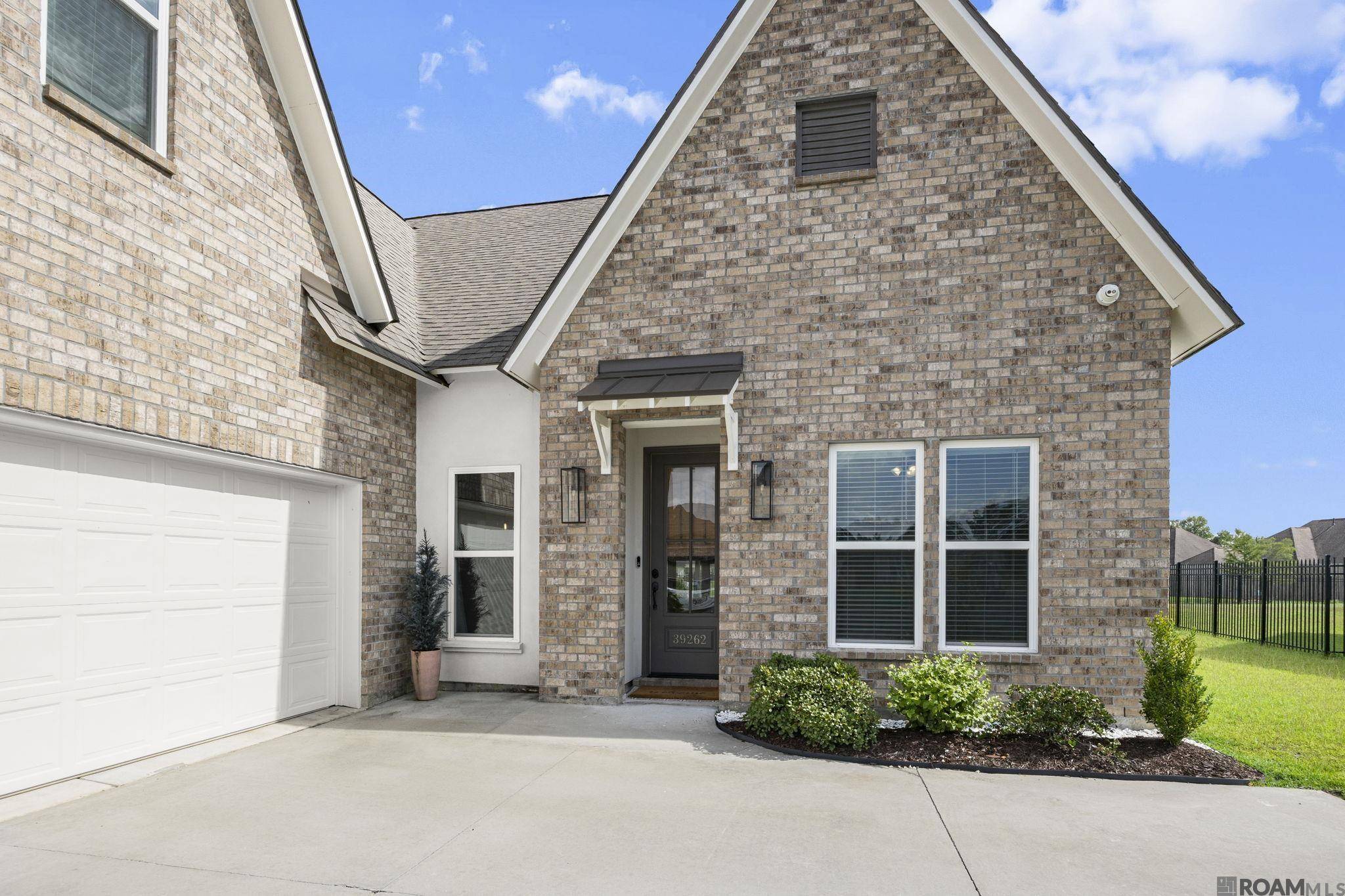 Gonzales, LA 70737,39262 Bridge Path Ln
