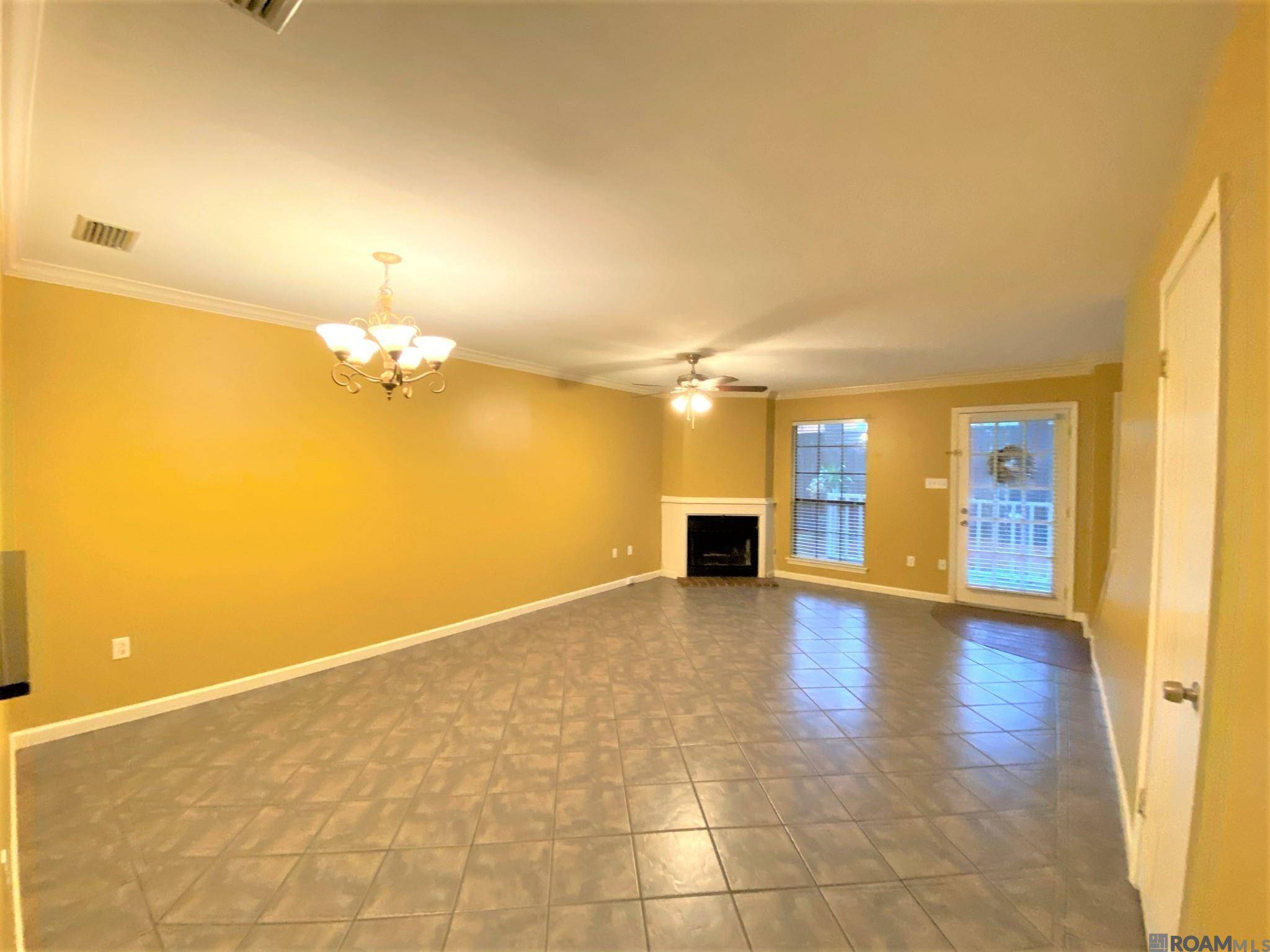Baton Rouge, LA 70816,4384 Stumberg Ln