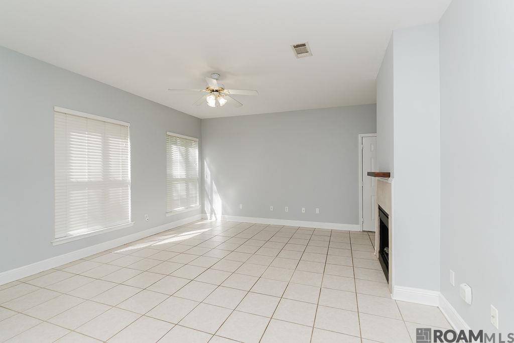 Baton Rouge, LA 70820,5159 Etta St ##5A